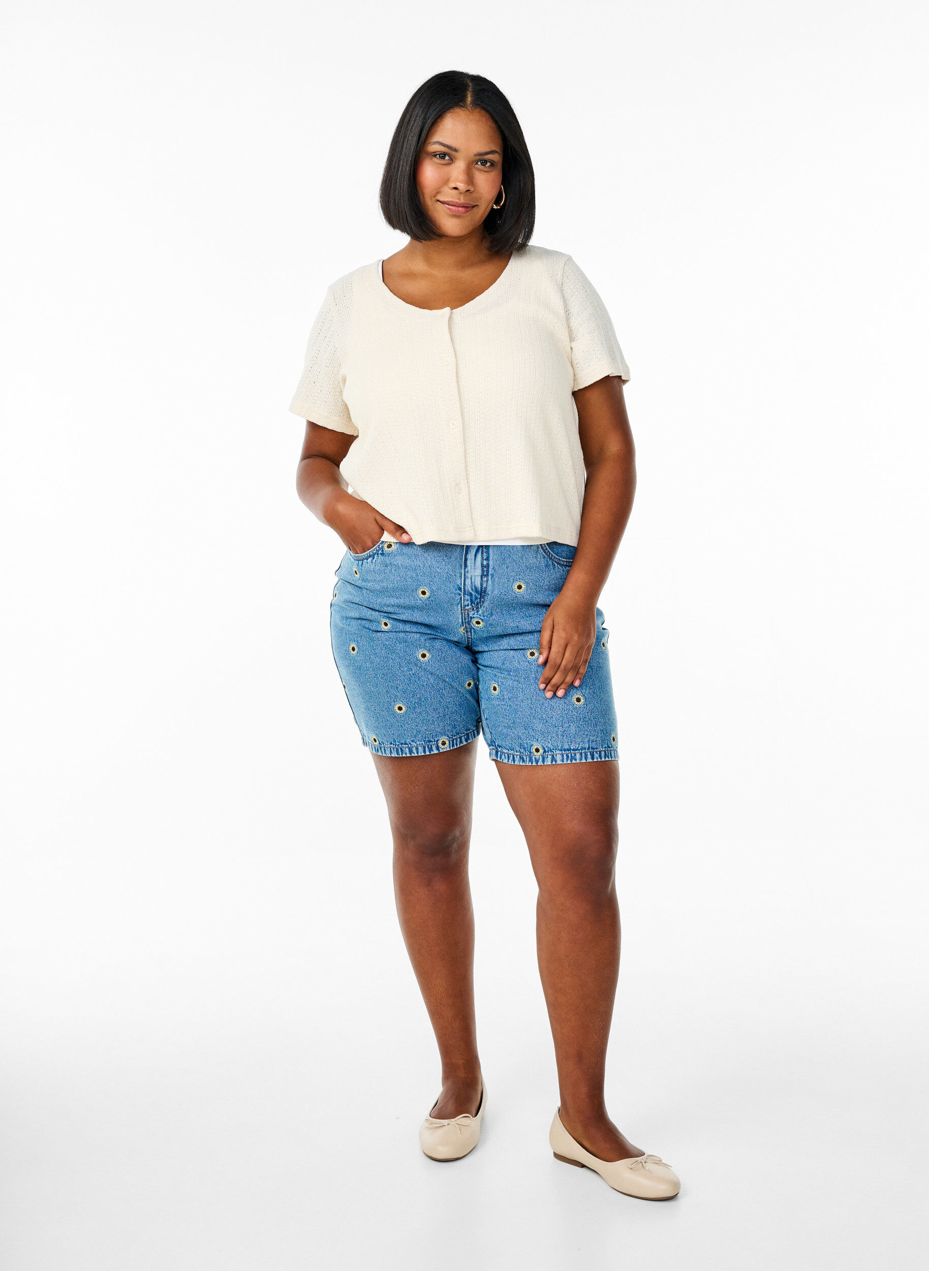 Zizzi Cardigan met korte mouwen, Vanille, Model image number 1