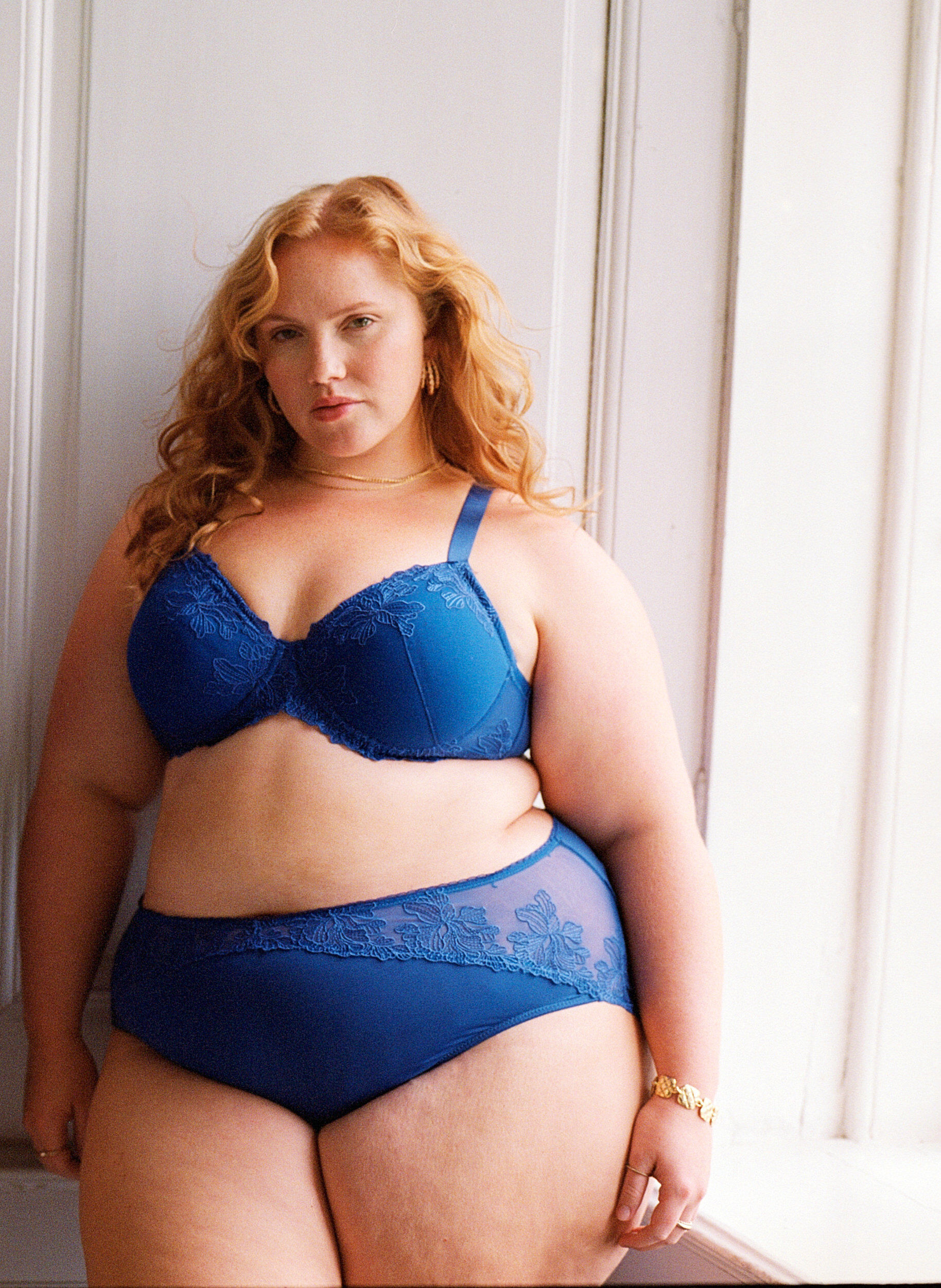 Zizzi Gewatteerde beugel-bh met kant., Blauw, Image image number 0