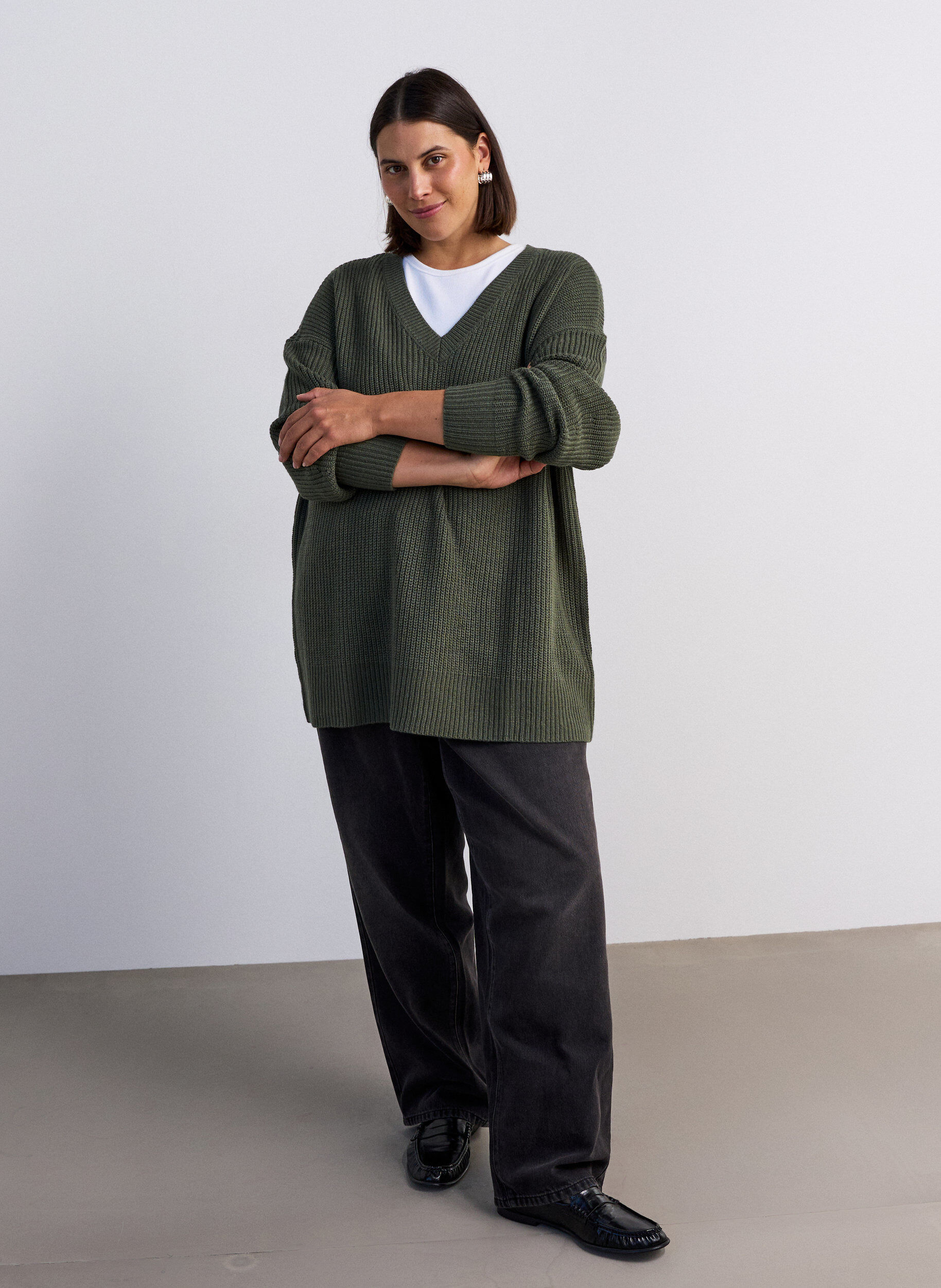 ZizziLange ribgebreide blouse met V-hals, Groen, Model image number 1