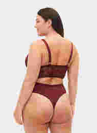 G-string met normale taille, Bordeaux Ass, Model