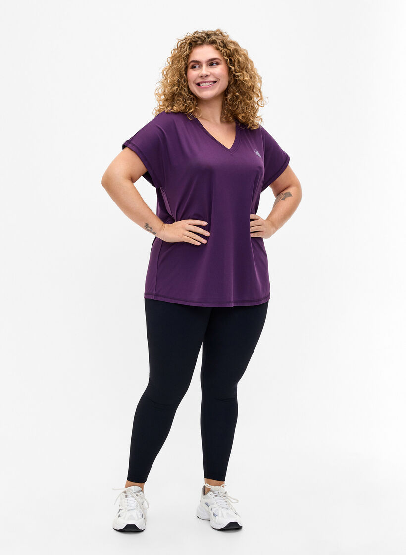 Los trainings-T-shirt met v-hals, Purple Pennant, Model image number 2