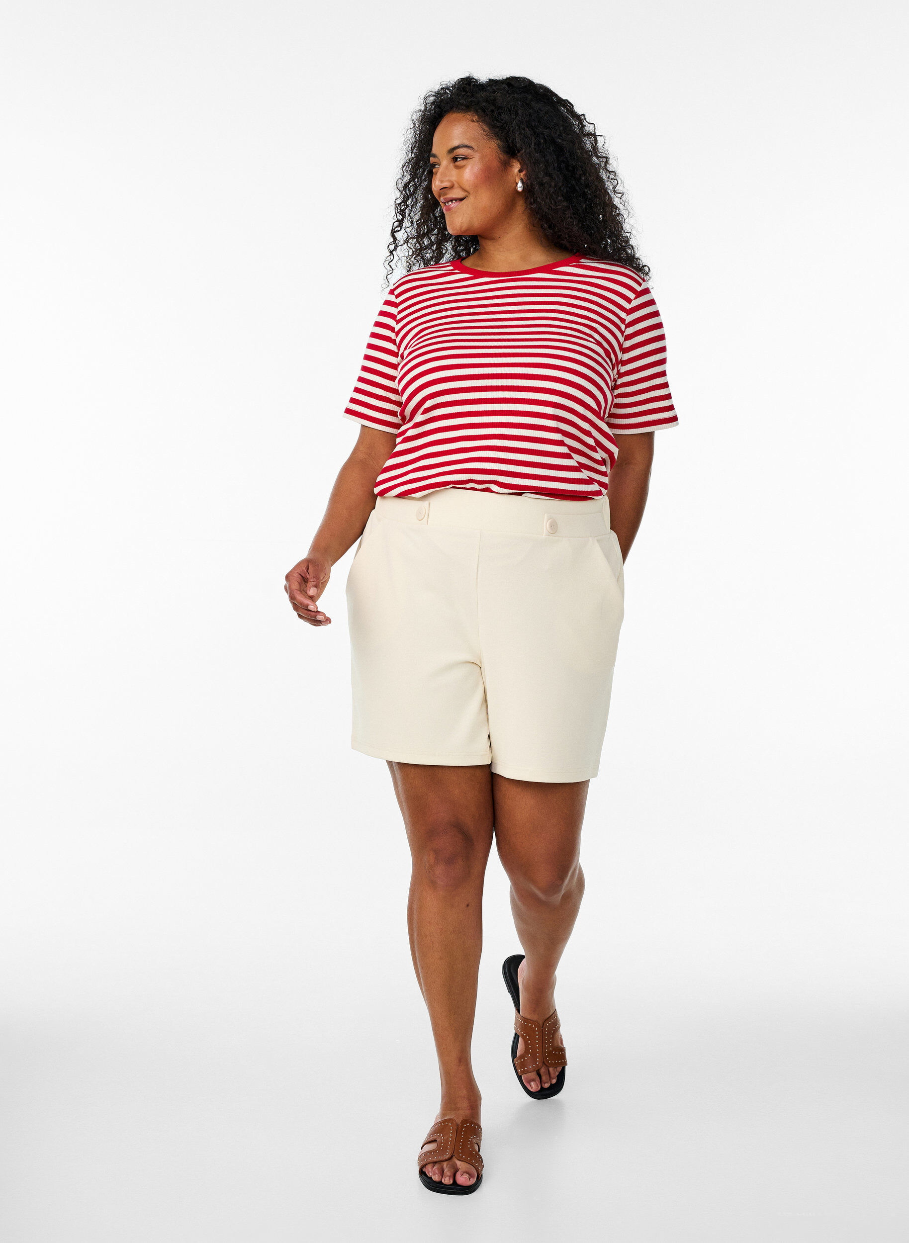 Zizzi Gestreept T-shirt met geribbelde textuur, Rood, Model image number 1