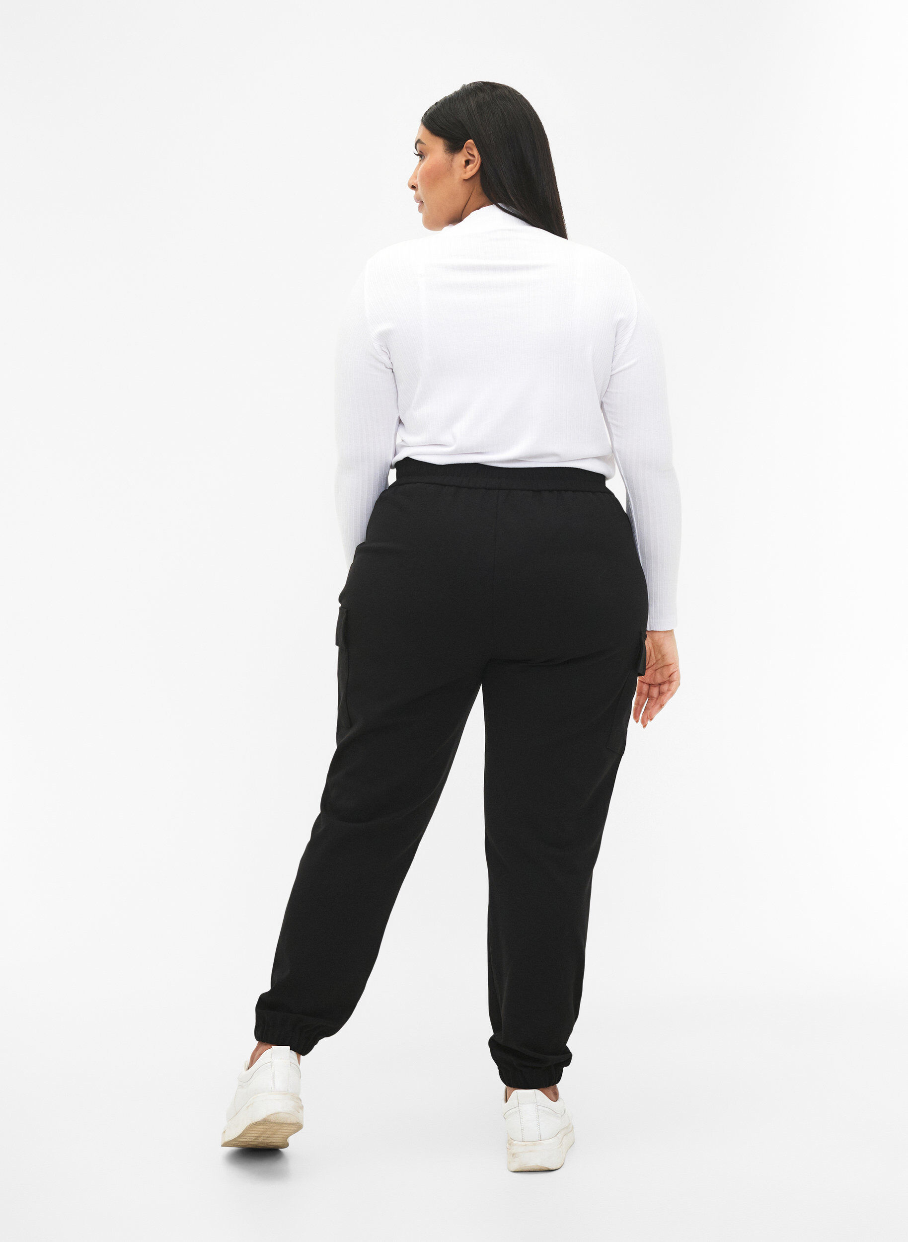 Zizzi Cargo broek met elastische taille, Black, Model image number 1