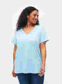 T-shirt met korte mouwen en v-hals, Sky Blue, Model