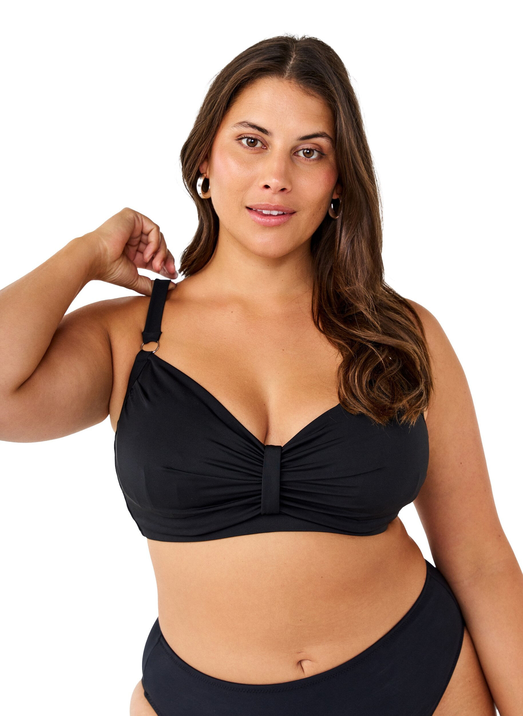 Bikini-bh met beugel en drapering, Zwart, Model