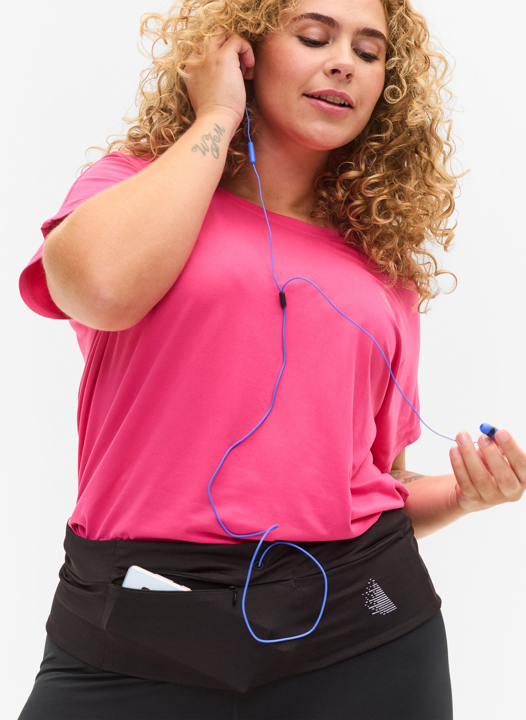 Zizzi Loopriem met reflex en zakken, Black, Model image number 2