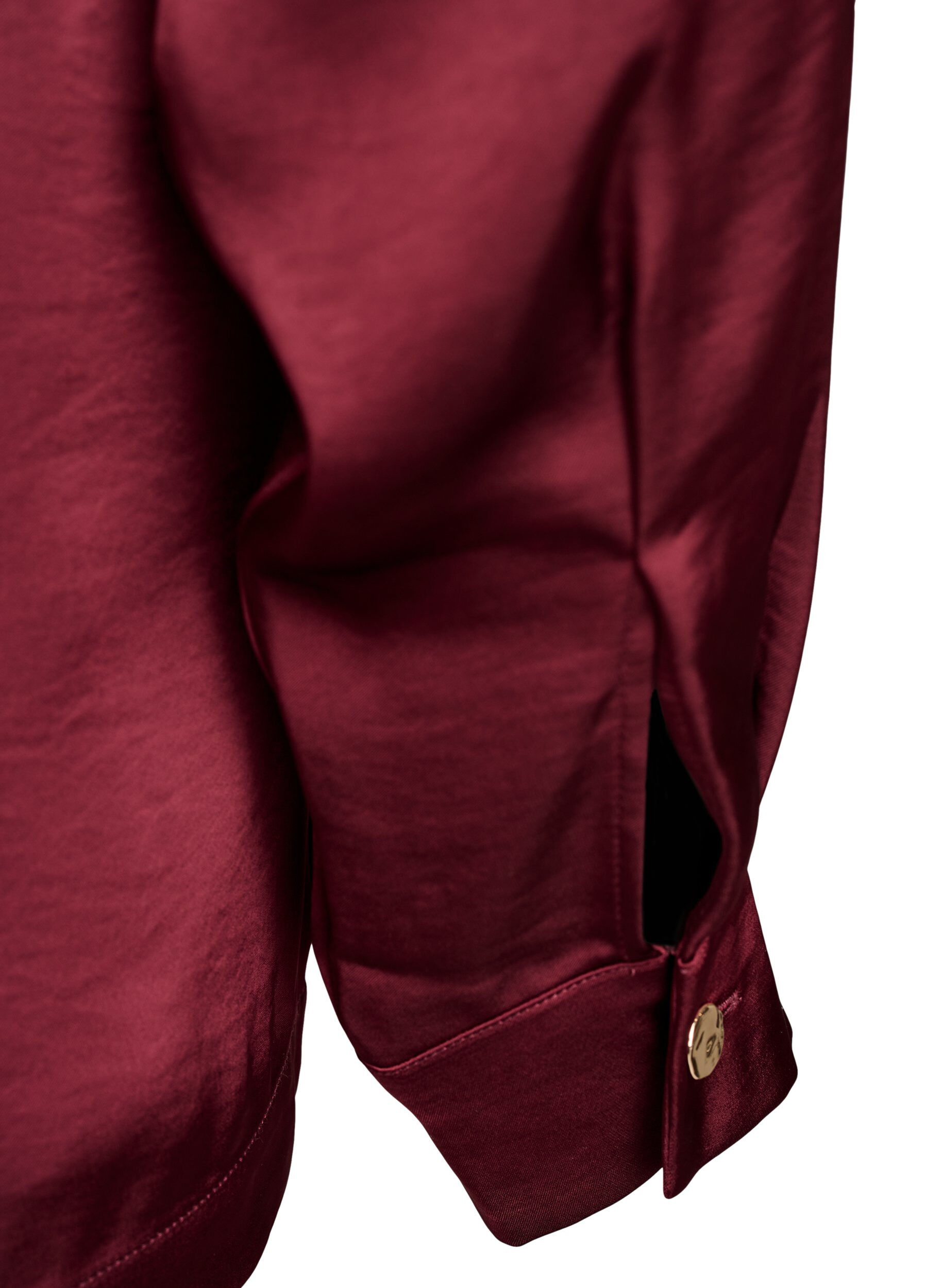 Zizzi Feestblouse in satijnlook met knoopjes en verstelbare taille, Donker Bordeaux, Packshot image number 3