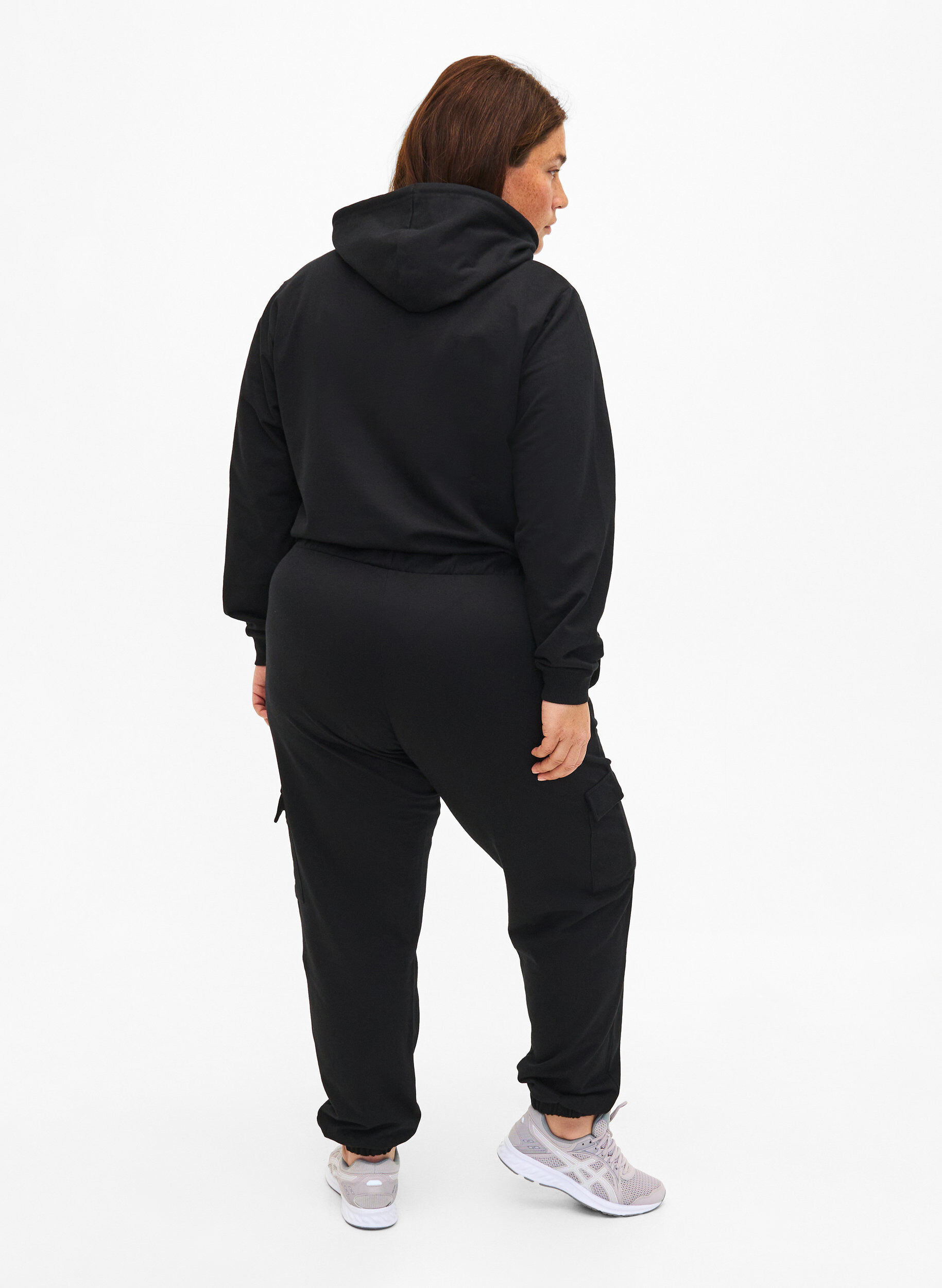 Zizzi Trainingsbroek met cargozakken, Black, Model image number 1