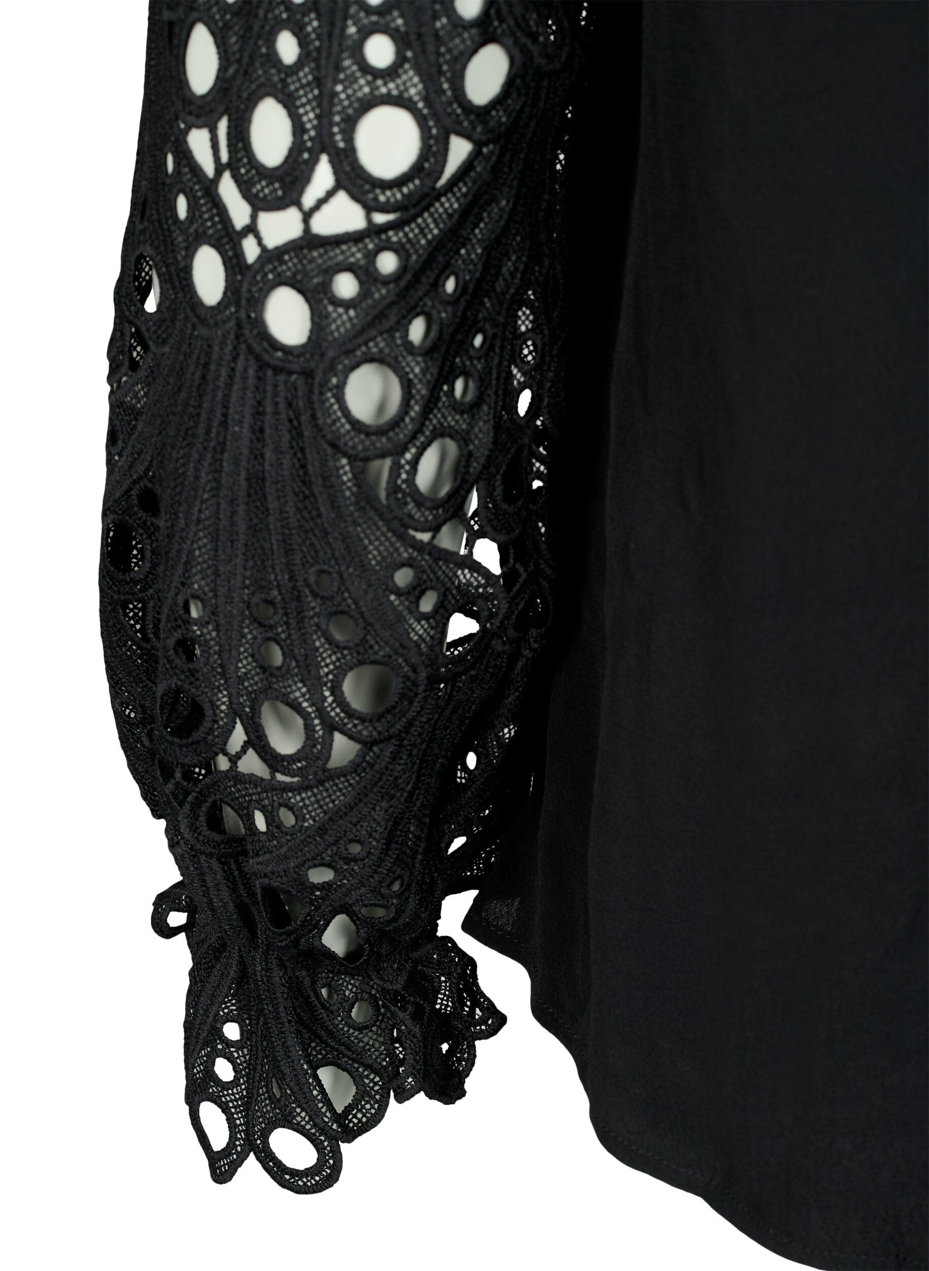 Zizzi Viscose blouse met crochet mouwen, Black, Packshot image number 3