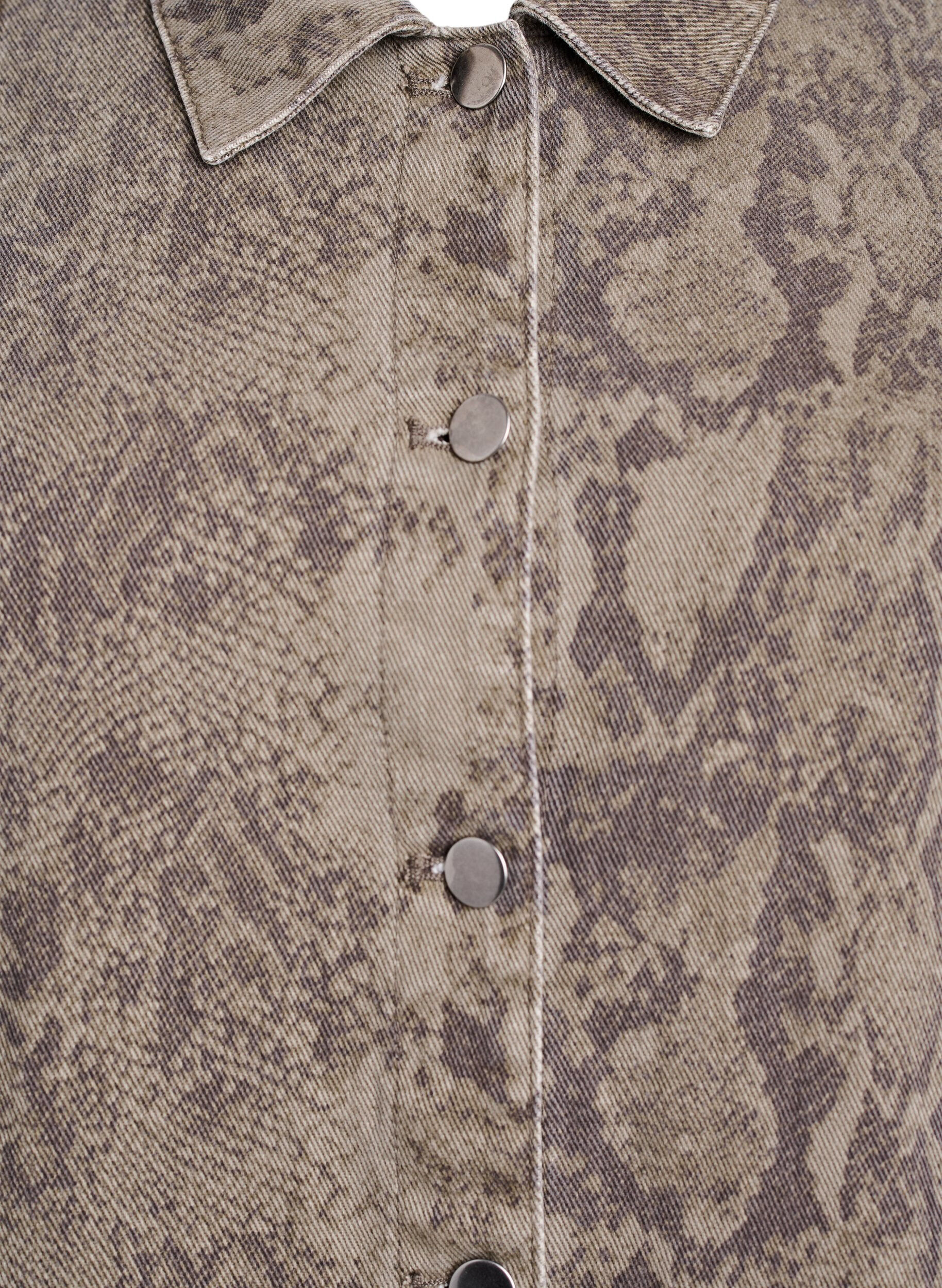 Zizzi Korte denim overhemdjurk met slangenprint, Bruin, Packshot image number 2