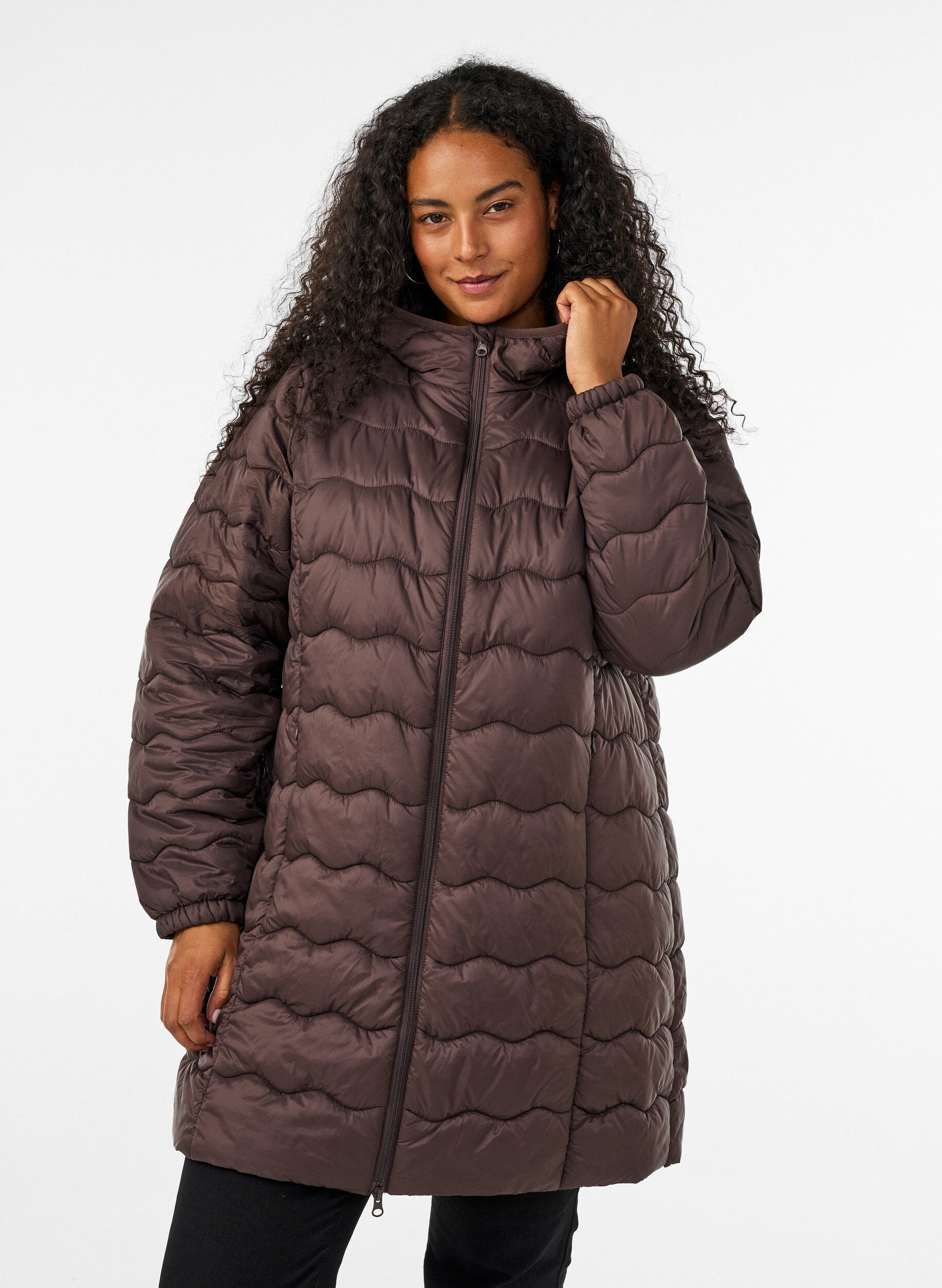 ZizziGewatteerde jas, Bruin, Model image number 0