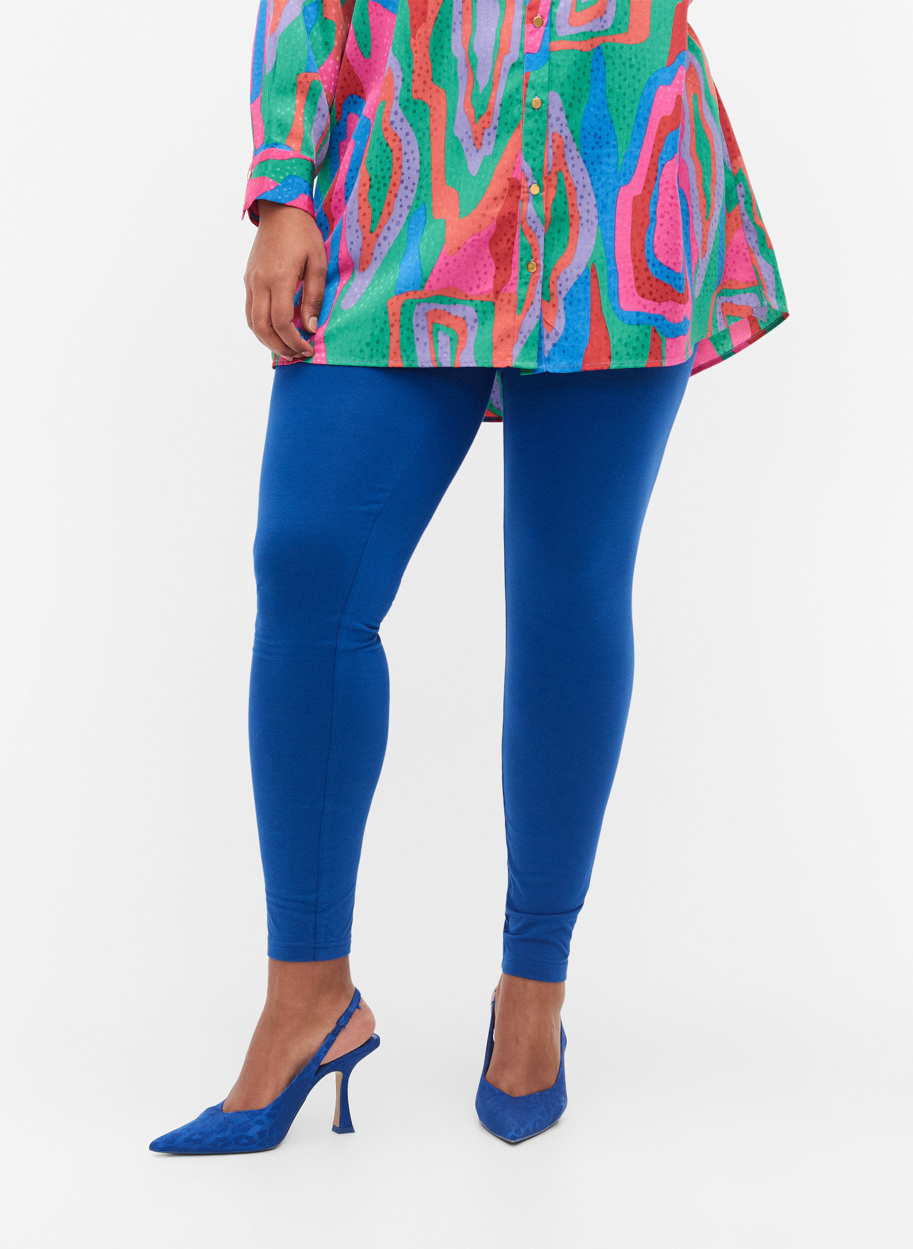 Zizzi Basic legging in viscose, Blauw, Model image number 3