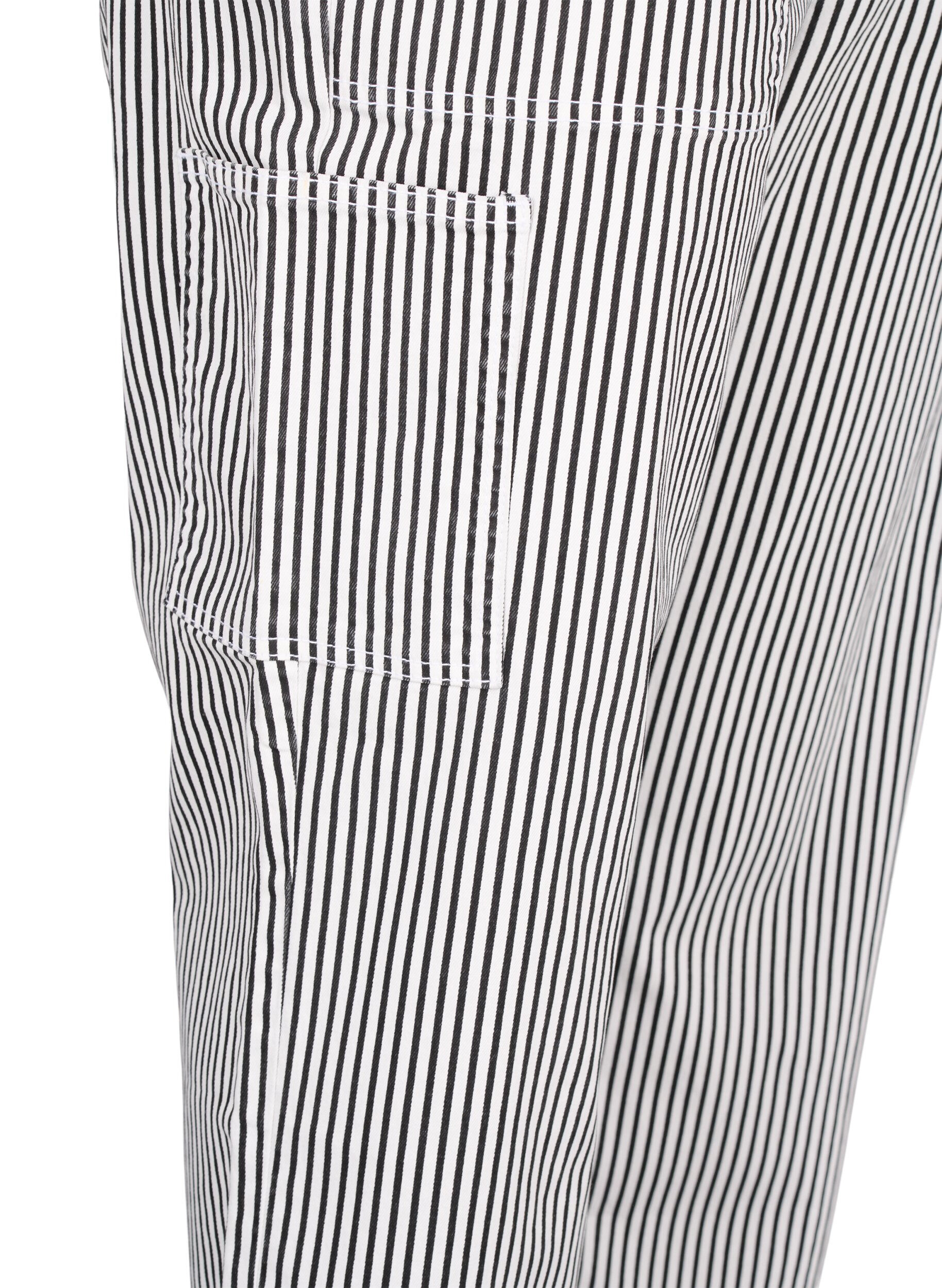 Zizzi Gestreepte cargo jeans met rechte pasvorm, Black White Stripe, Packshot image number 3