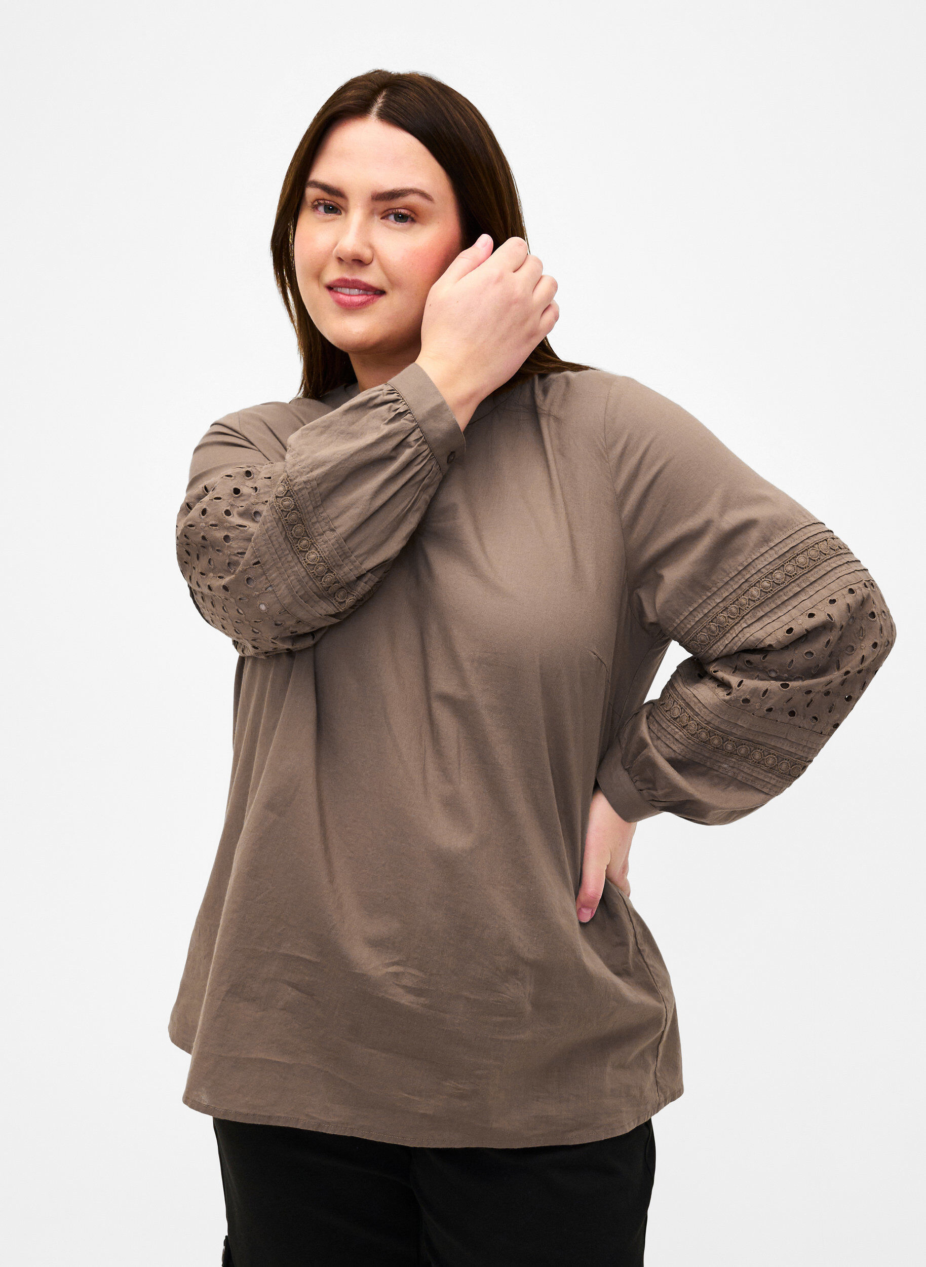 Zizzi Blouse met lange mouwen en decoratieve details, Caribou, Model image number 0