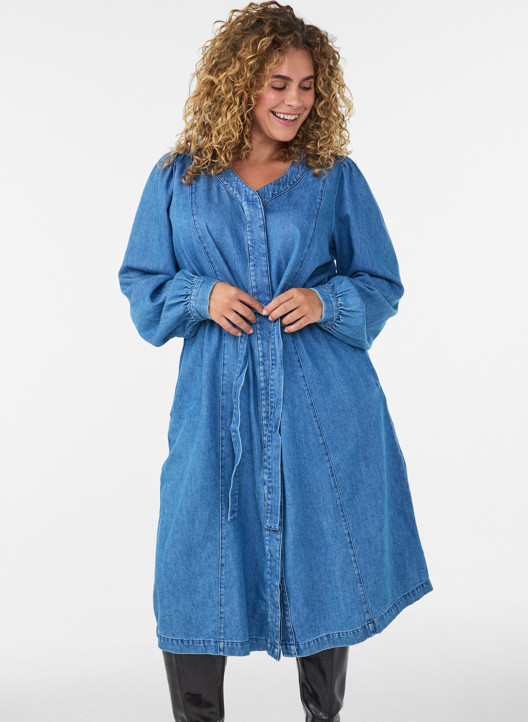 ZizziDenimjurk met V-hals en strikceintuur, Blauw, Model image number 0