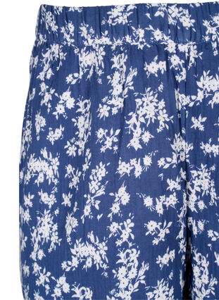 Gebloemde katoenen korte pyjamabroek, V. Indigo Flower AOP, Packshot image number 2