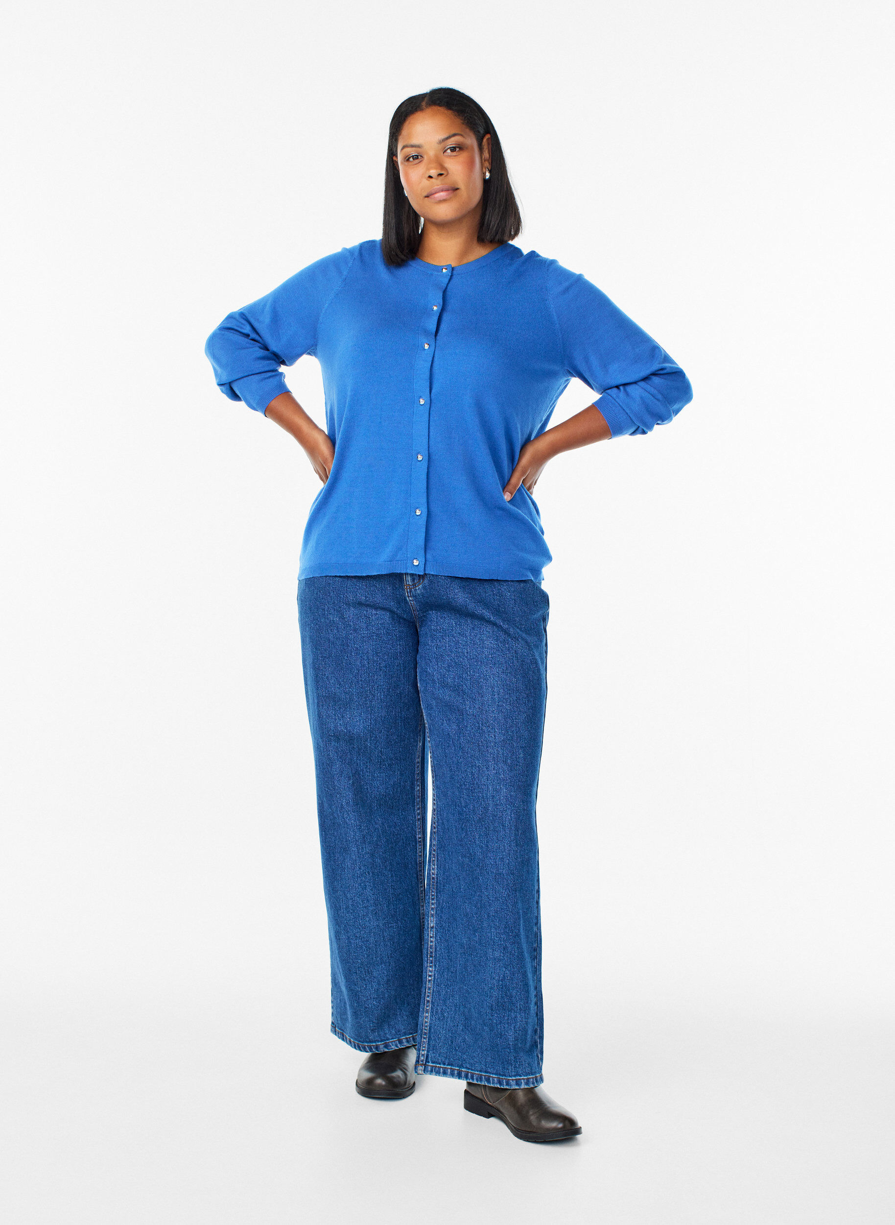 Zizzi Cardigan met ronde knopen, Blauw, Model image number 1