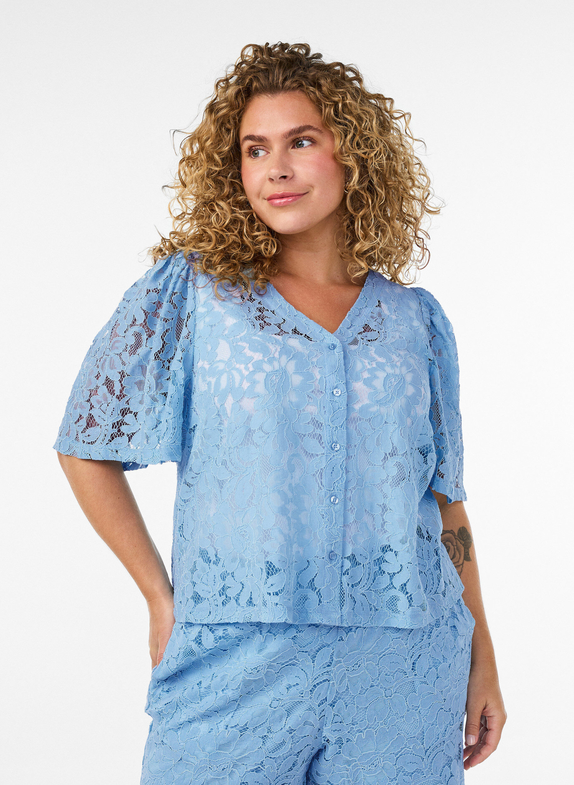 Kanten shorts met hoge taille en zakken, Blauw, Model