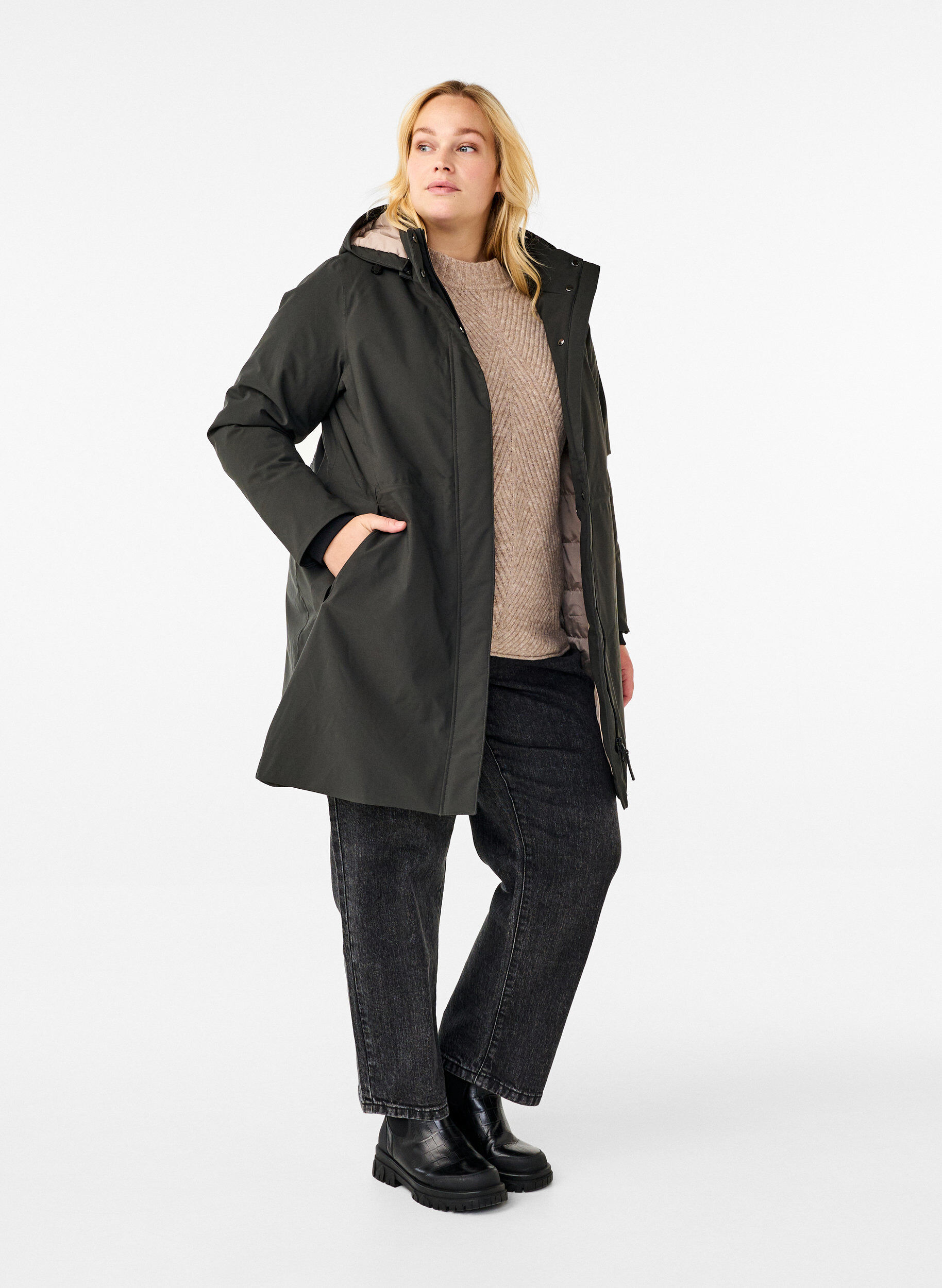 Zizzi Functionele parka winterjas met een capuchon, Raven, Model image number 2