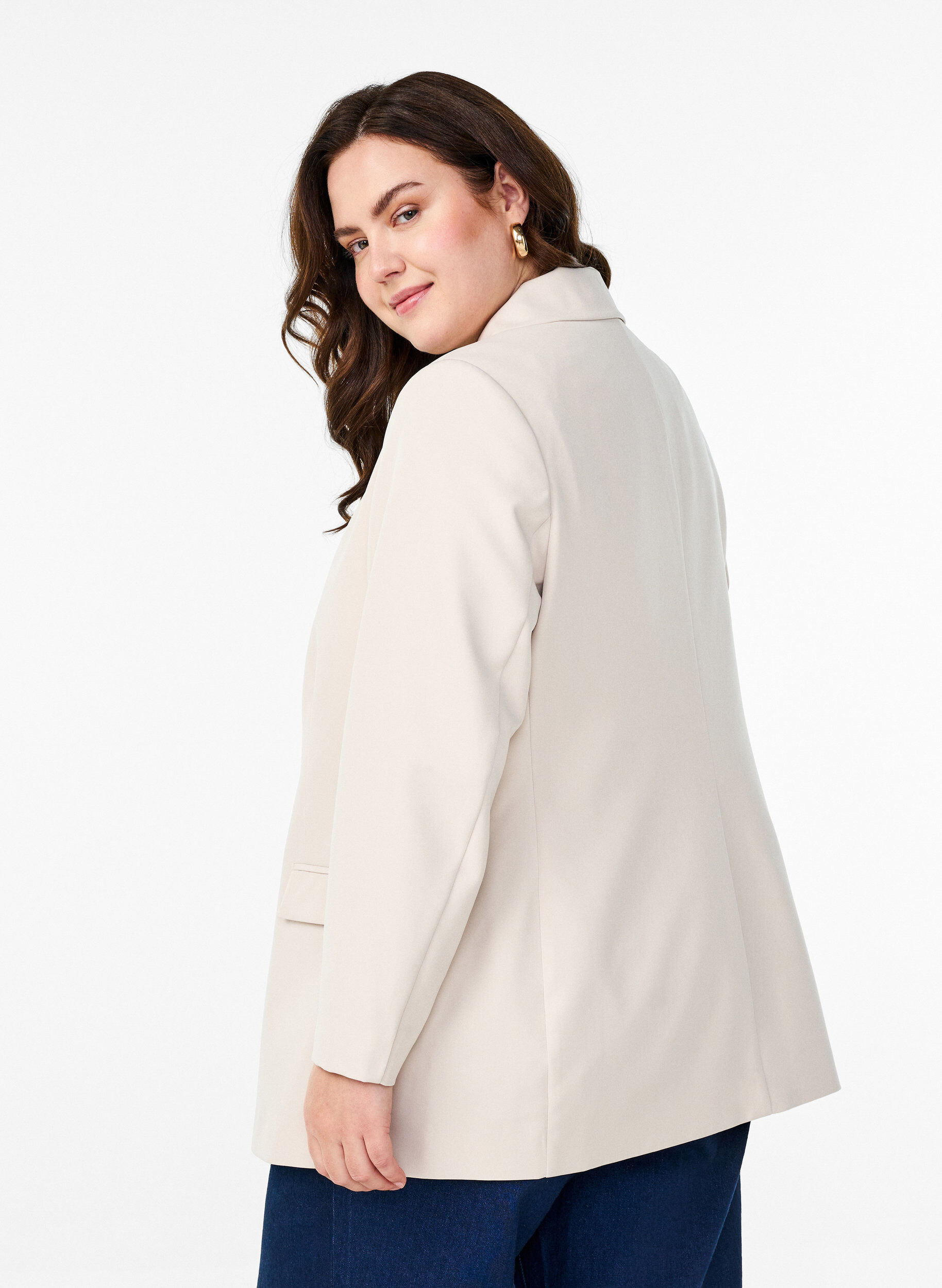 Zizzi Klassieke blazer met knoopsluiting, Beige, Model image number 2