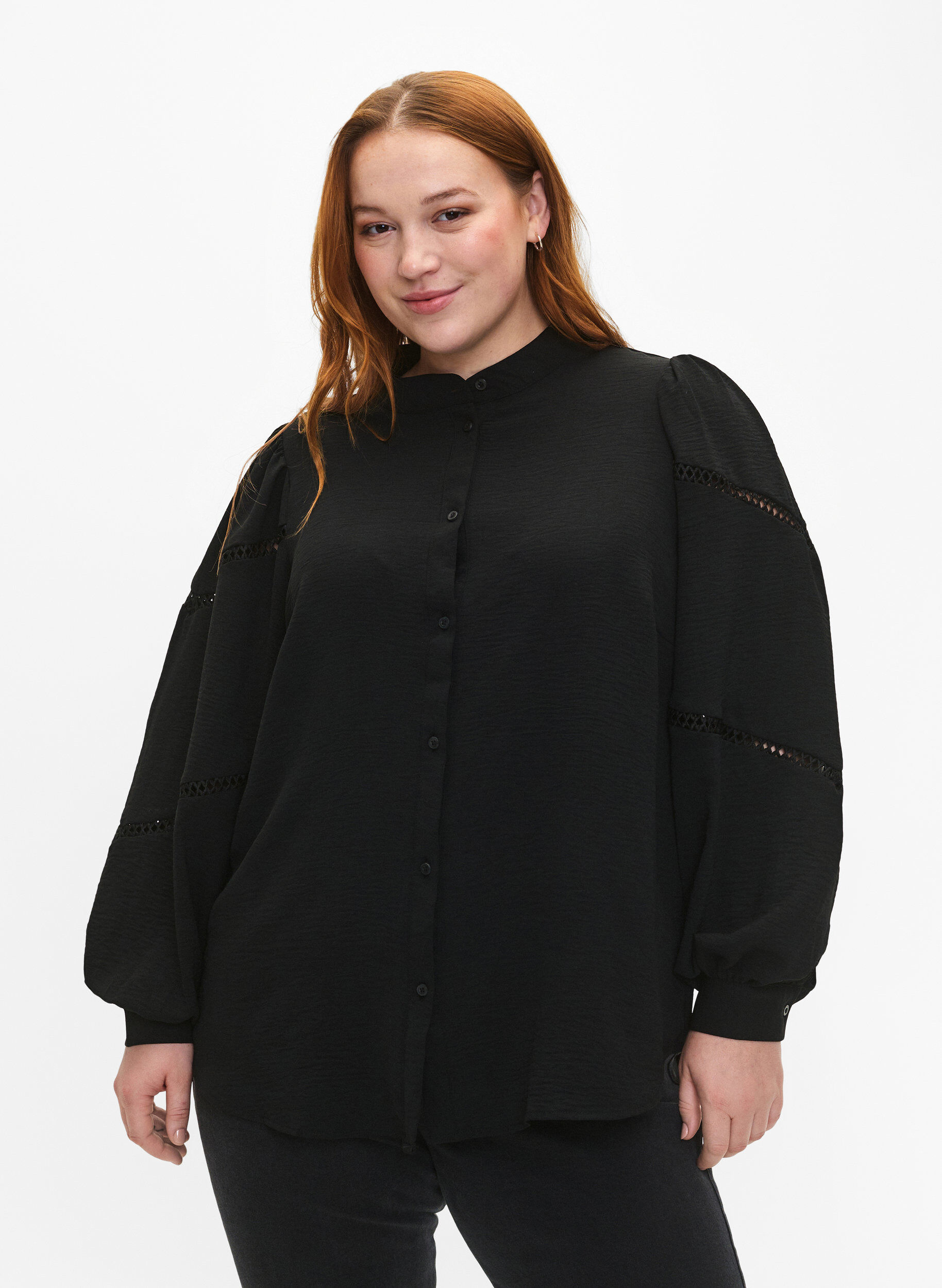 Zizzi Overhemdblouse met gehaakte details, Black, Model image number 0