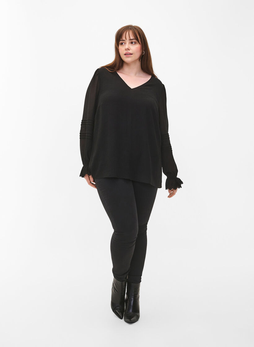 Blouse met V-hals en ruches aan de mouwen, Black, Model image number 3