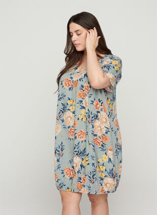 Viscose jurk met print en korte mouwen , Light Blue Flower, Model image number 0
