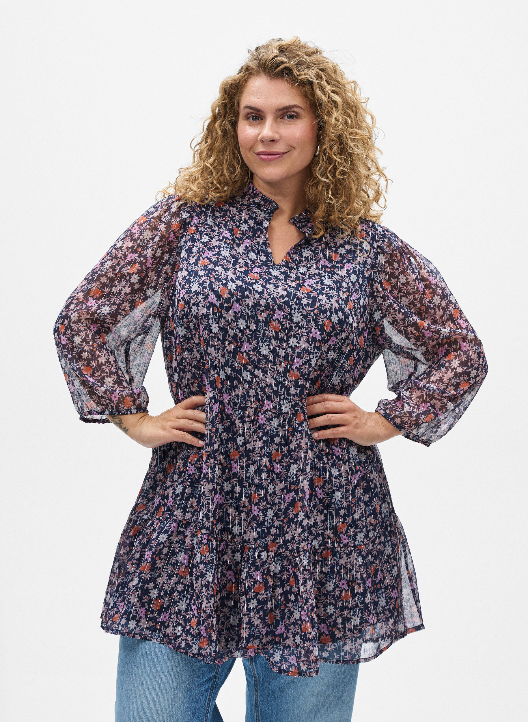 ZizziTunic met bloemenprint en glitterdraden, Blauw, Model image number 0