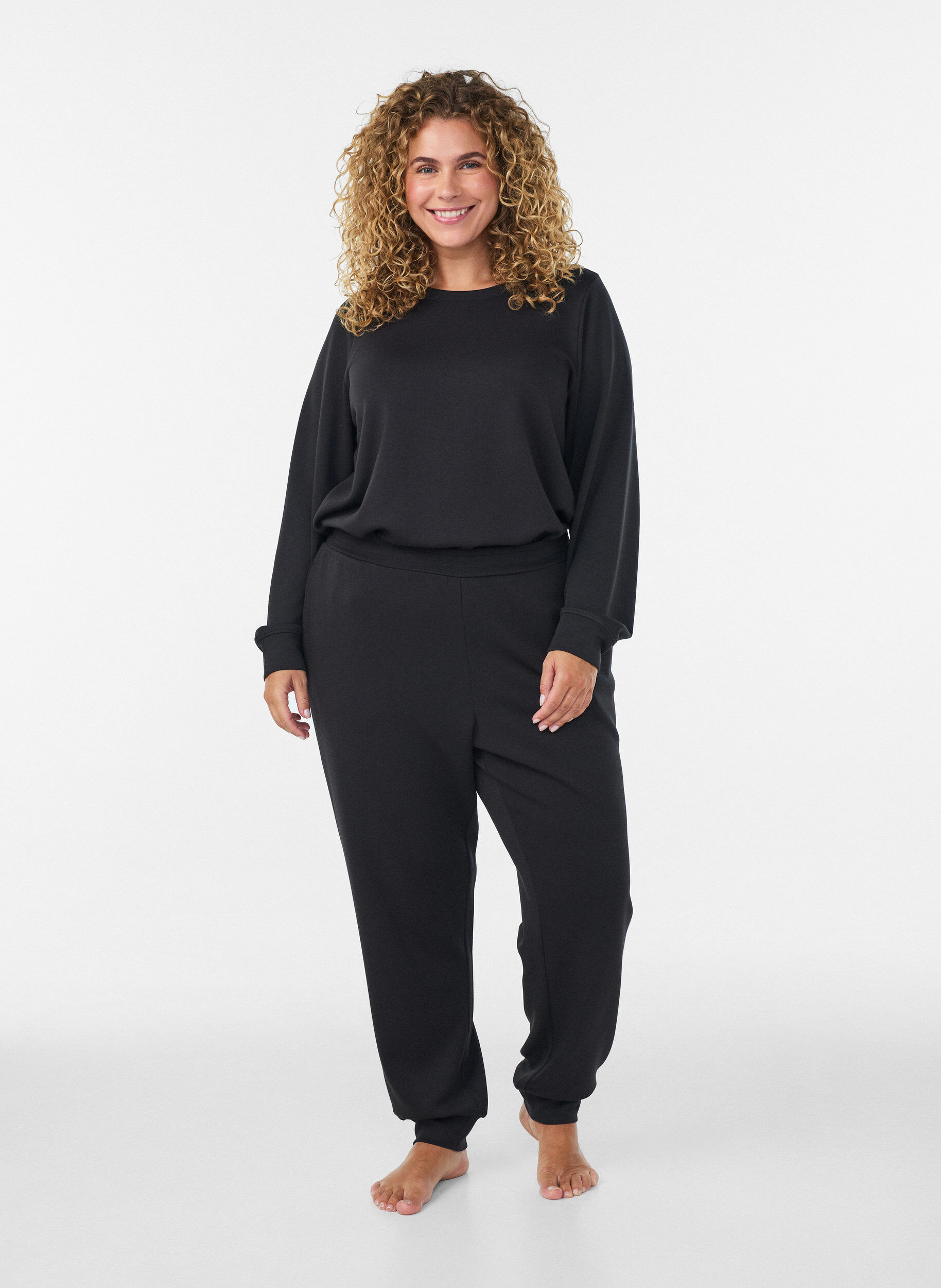 ZizziJerseybroek met hoge taille en zakken, Zwart, Model image number 0