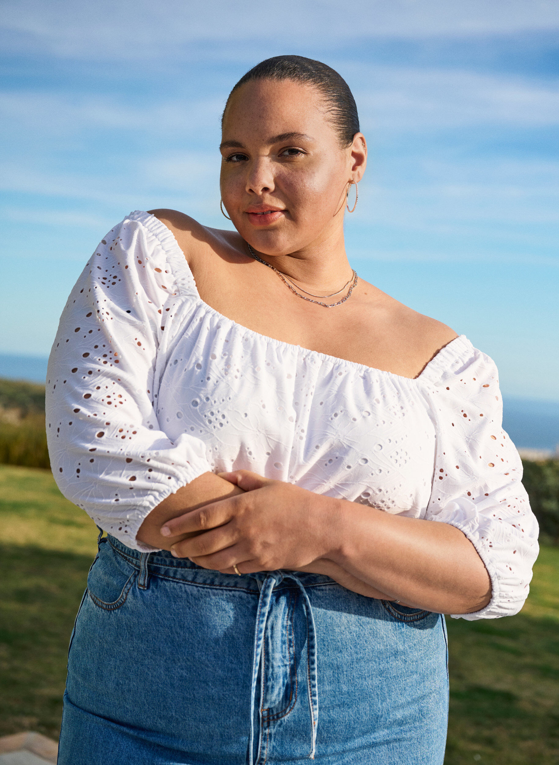 Zizzi Blouse met korte pofmouwen en een opengewerkt patroon, Wit, Image image number 0