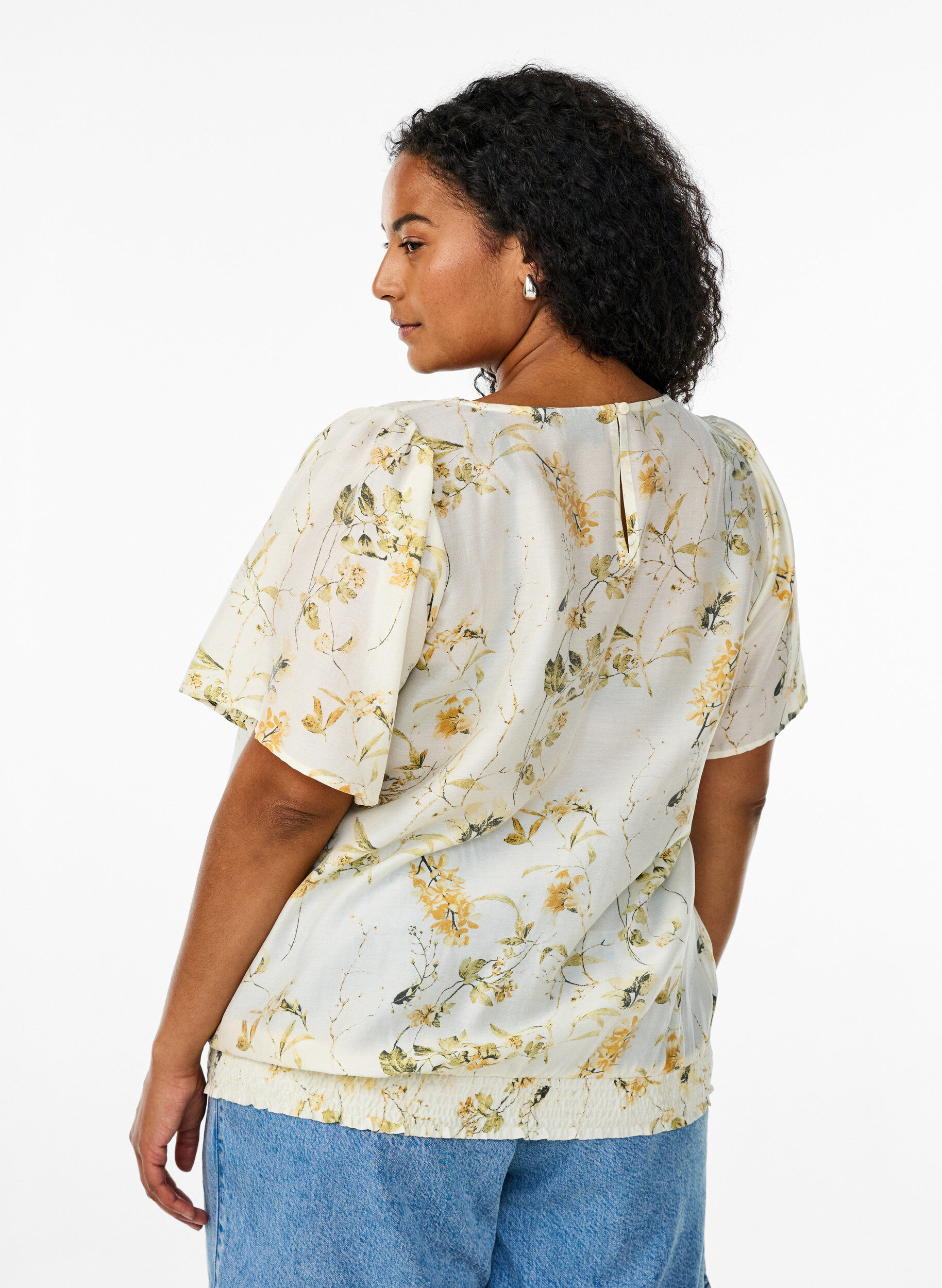 Zizzi Blouse met bloemenprint en vierkante hals, Geel, Model image number 2