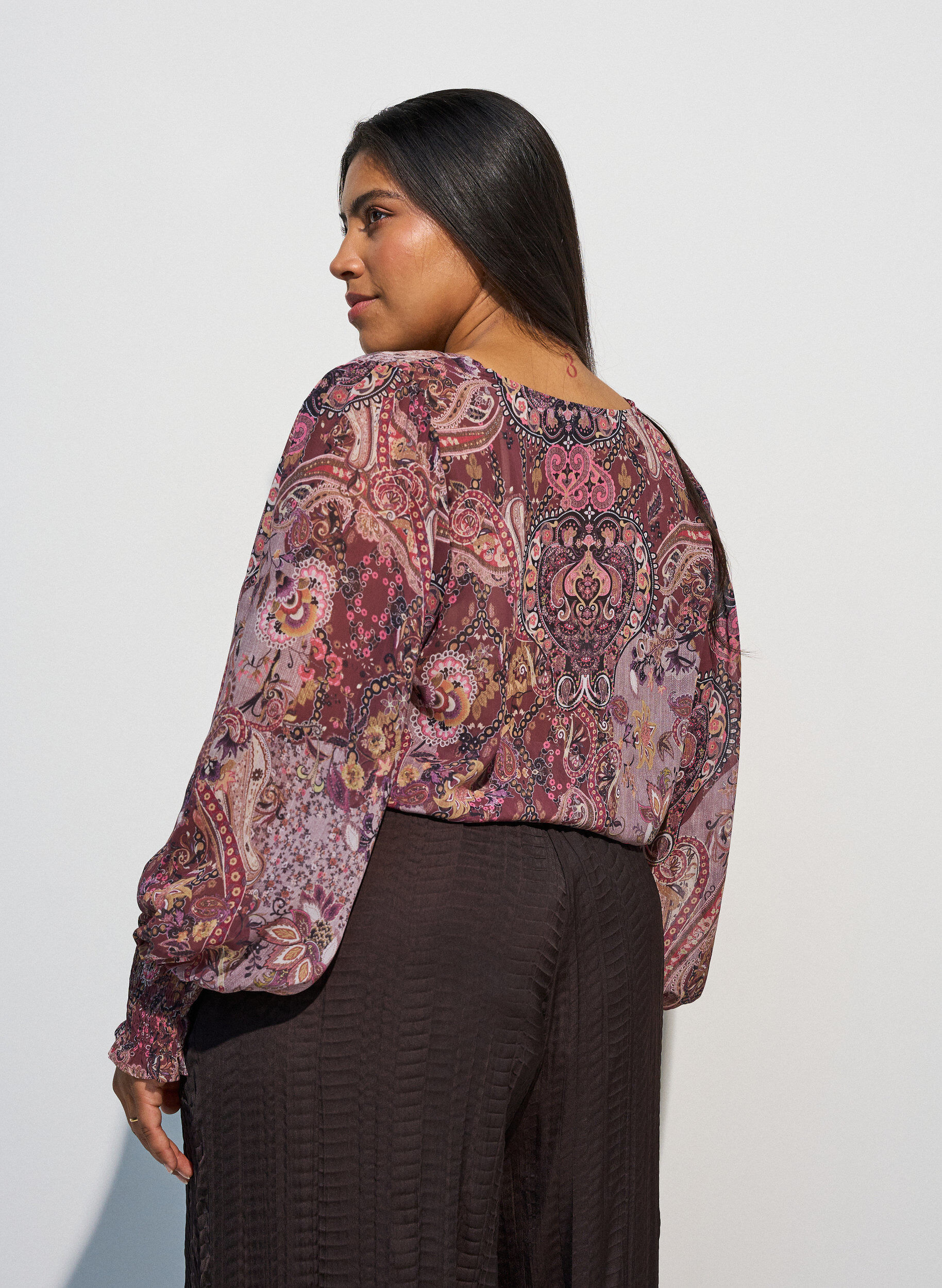 ZizziTunic met paisleyprint en gesmokte manchetten, Roze, Model image number 2