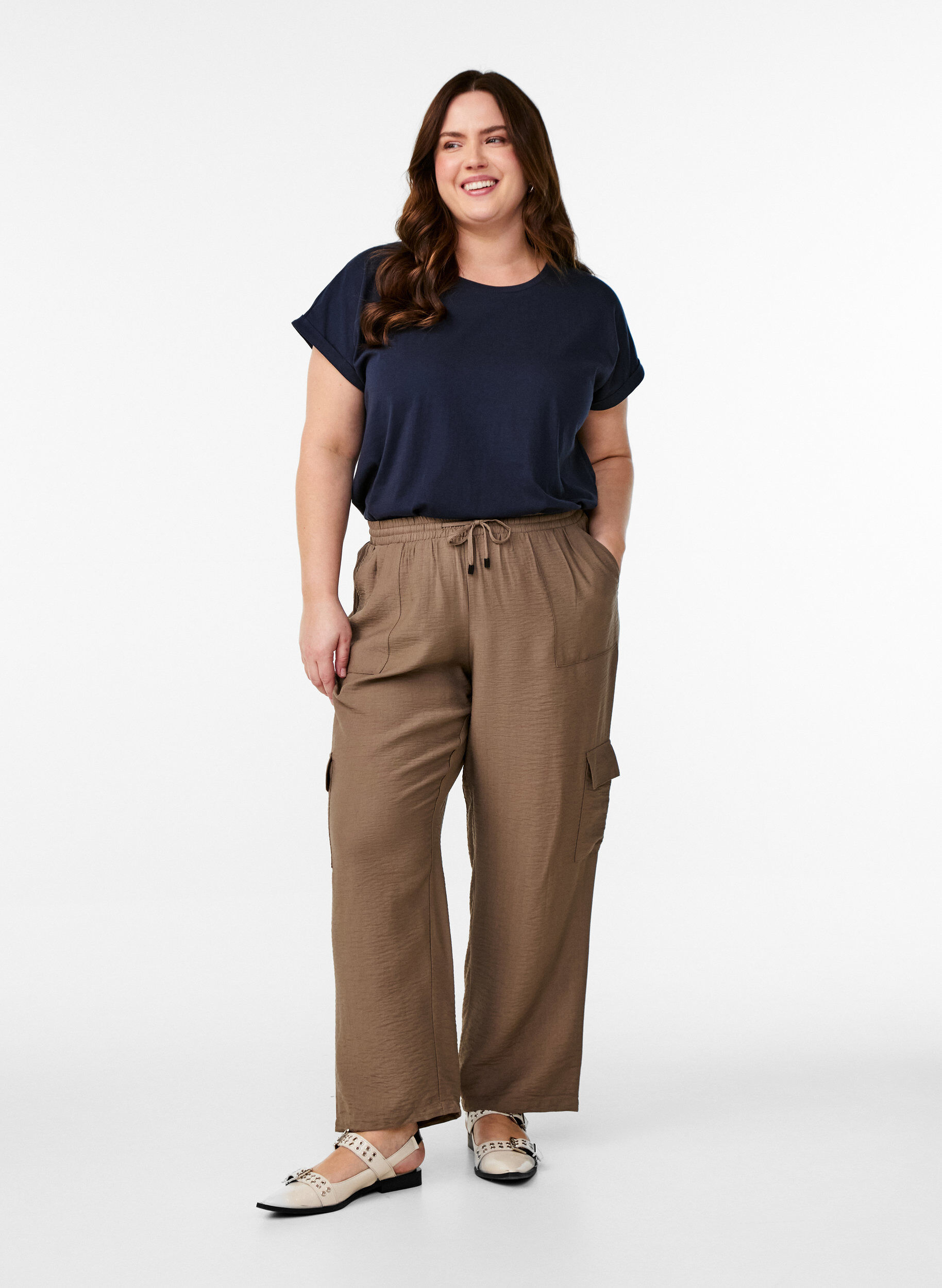 Zizzi T-shirt met korte mouwen in een katoenmix, Blauw, Model image number 1