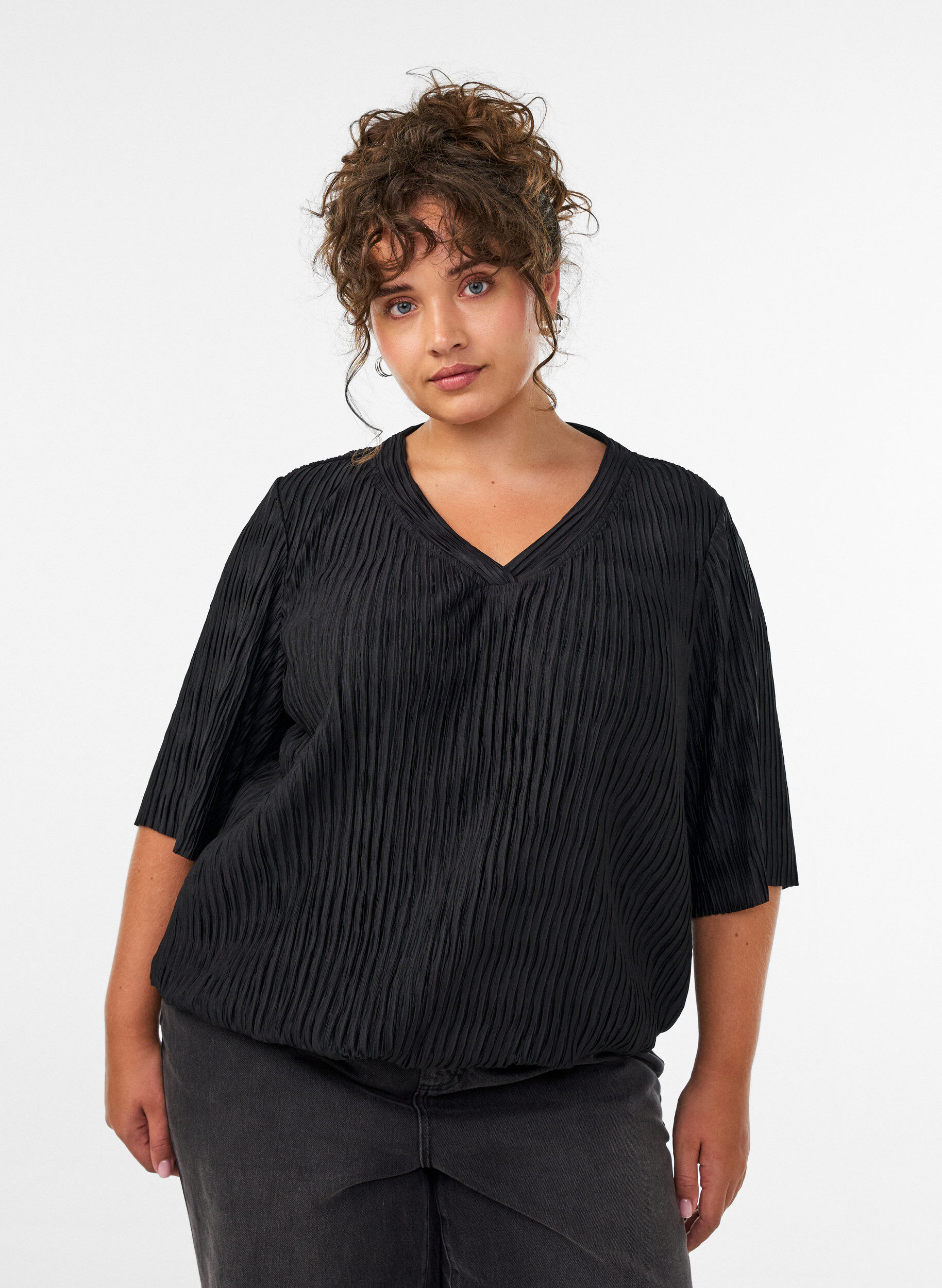 ZizziBlouse met golvende structuur en ballonvorm, Zwart, Model image number 0