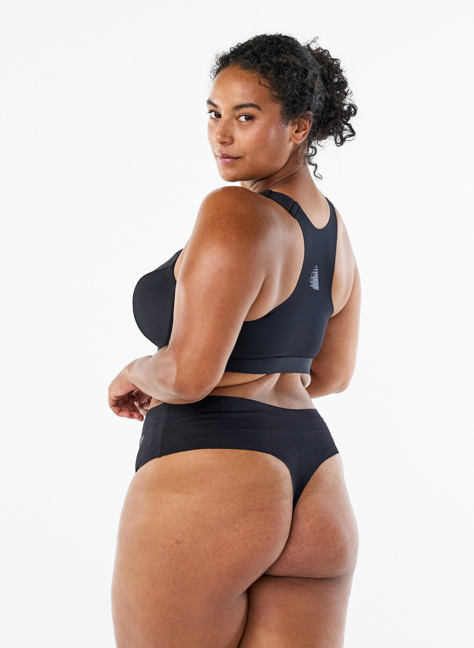 Zizzi 2-pack onzichtbare G-string trainingspanties, Zwart, Model image number 1