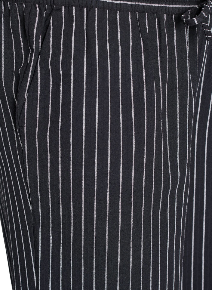 Losse broek met hoge taille en zakken, Zwart, Packshot image number 2