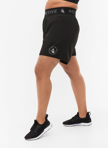 Sport shorts met achterzak, Black, Model image number 0