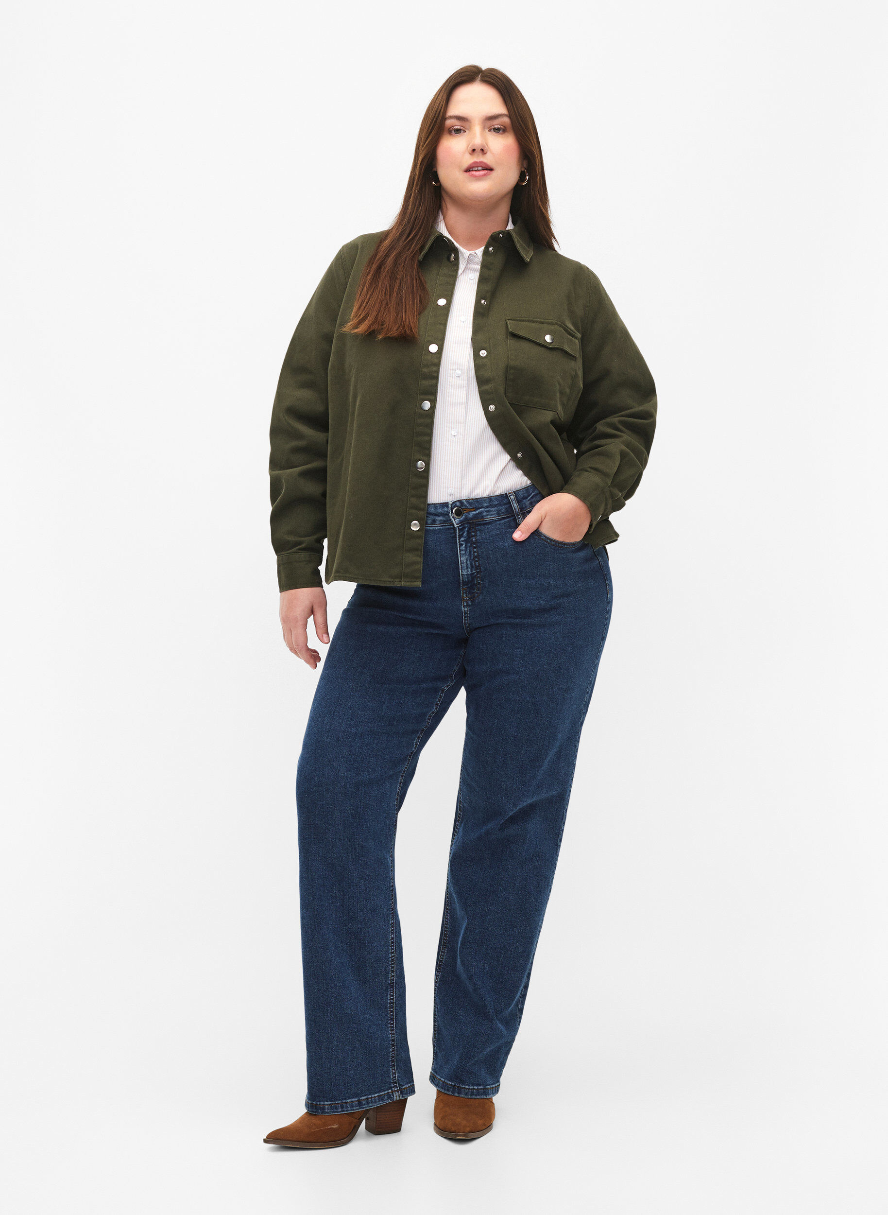 Zizzi Canvas jas met knopen, Forest Night, Model image number 2