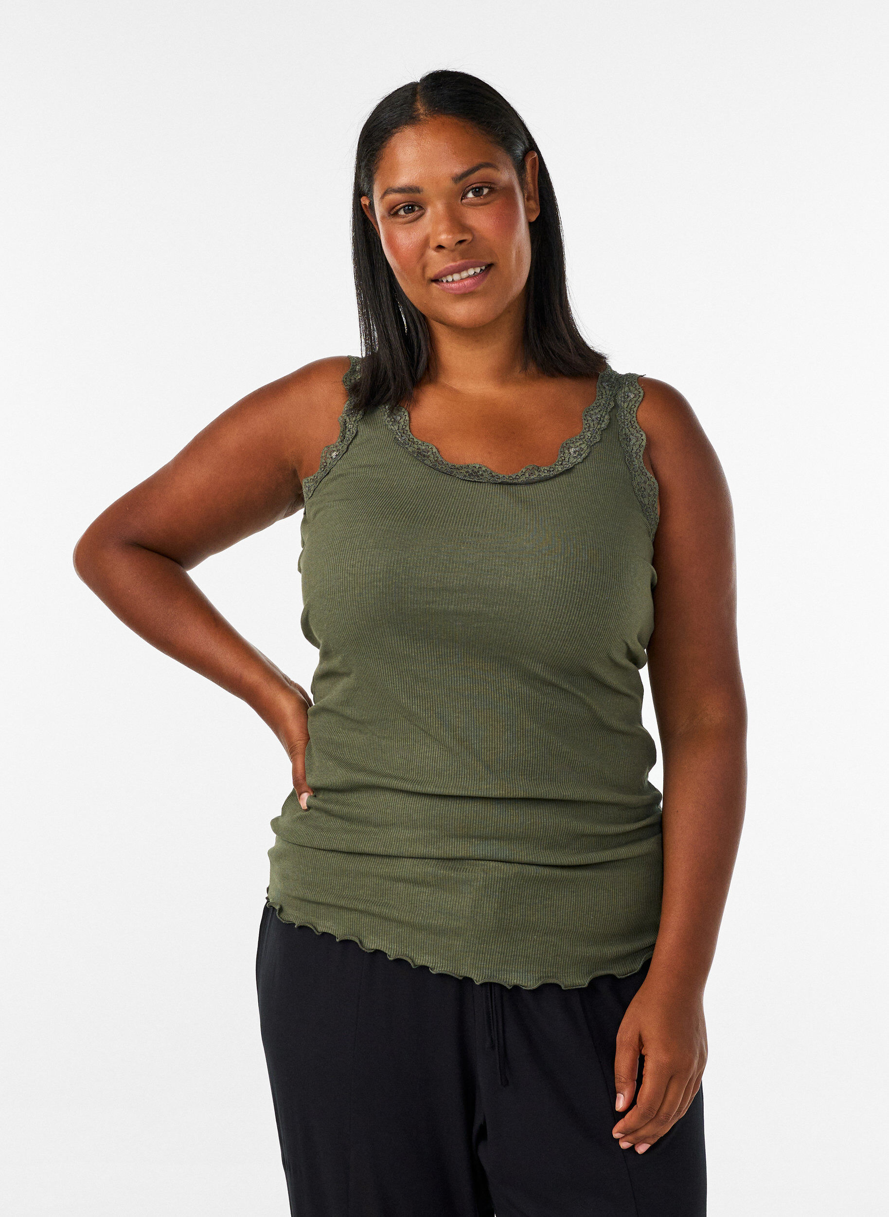 Top met kant, Groen, Model