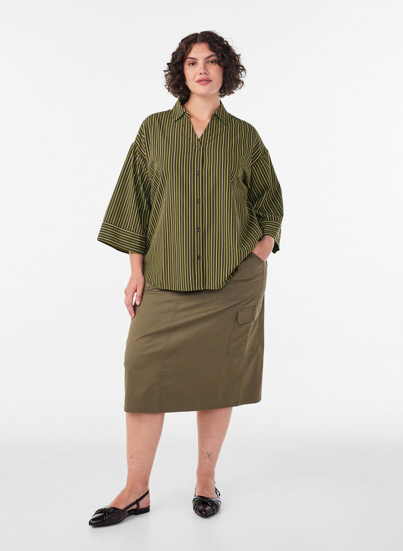 Losse gestreepte shirt met 3/4 mouwen, Groen, Model