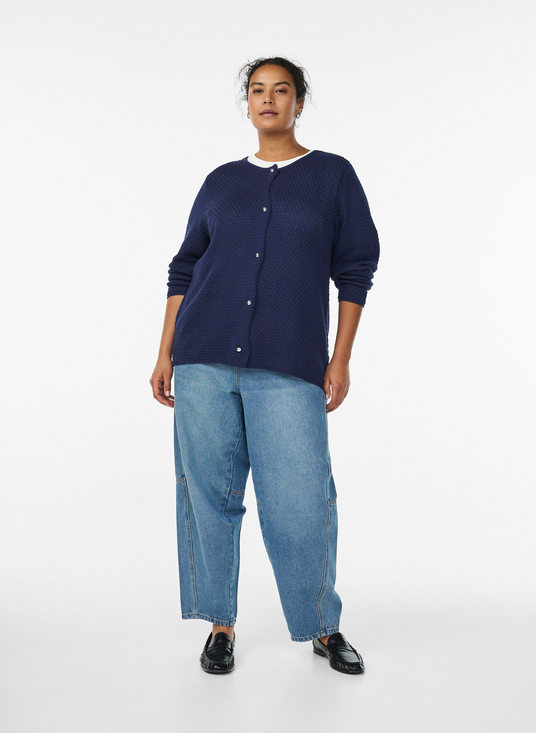 Zizzi Vest van gestructureerde knit met bolvormige knopen, Blauw, Model image number 1