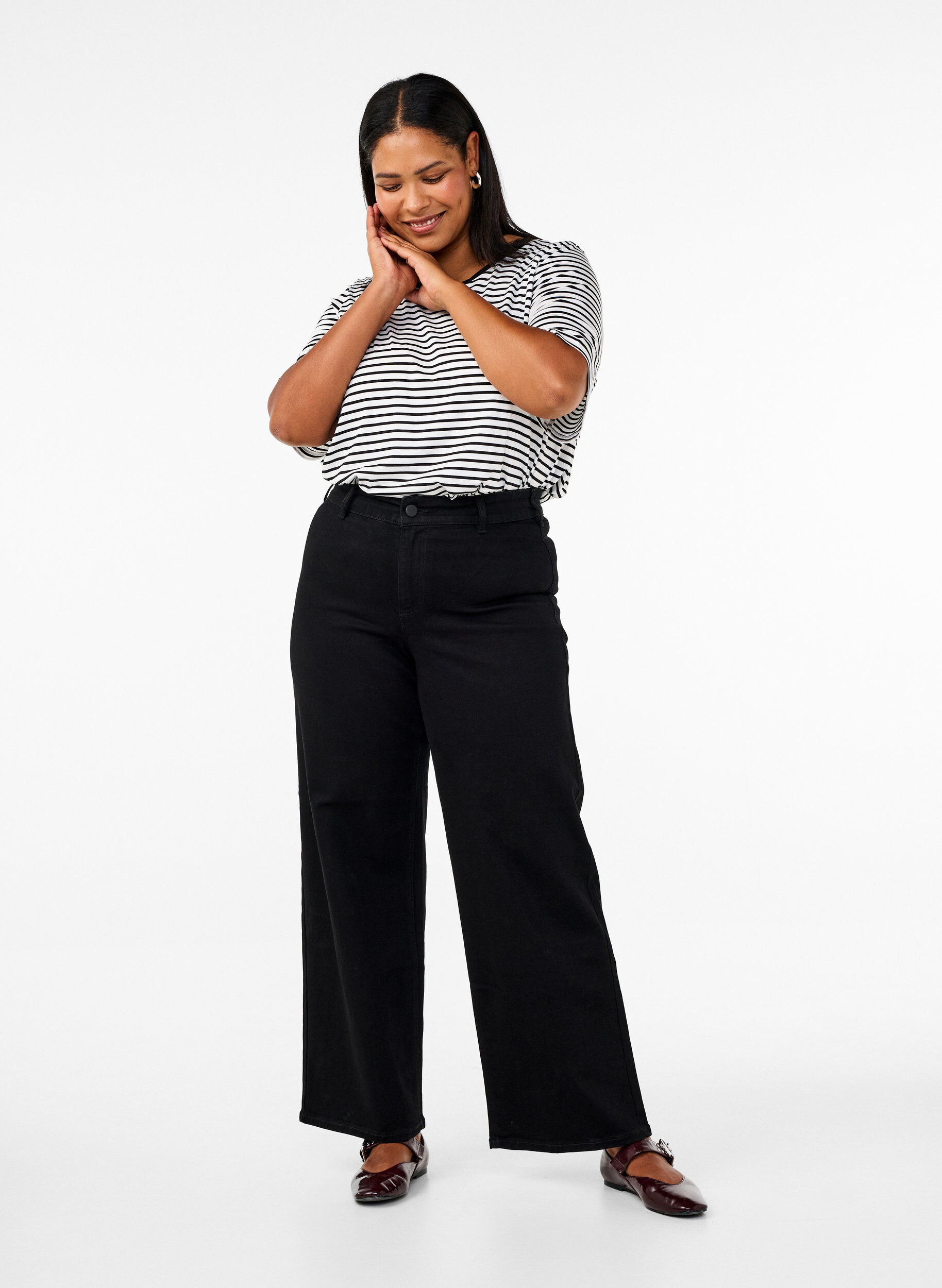 Jeans met hoge taille en wijde pijpen, Zwart, Model