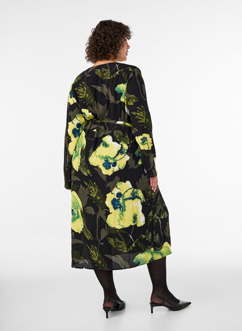 Bloemen wikkeljurk in viscose met een strikceintuur, Zwart, Model image number 1