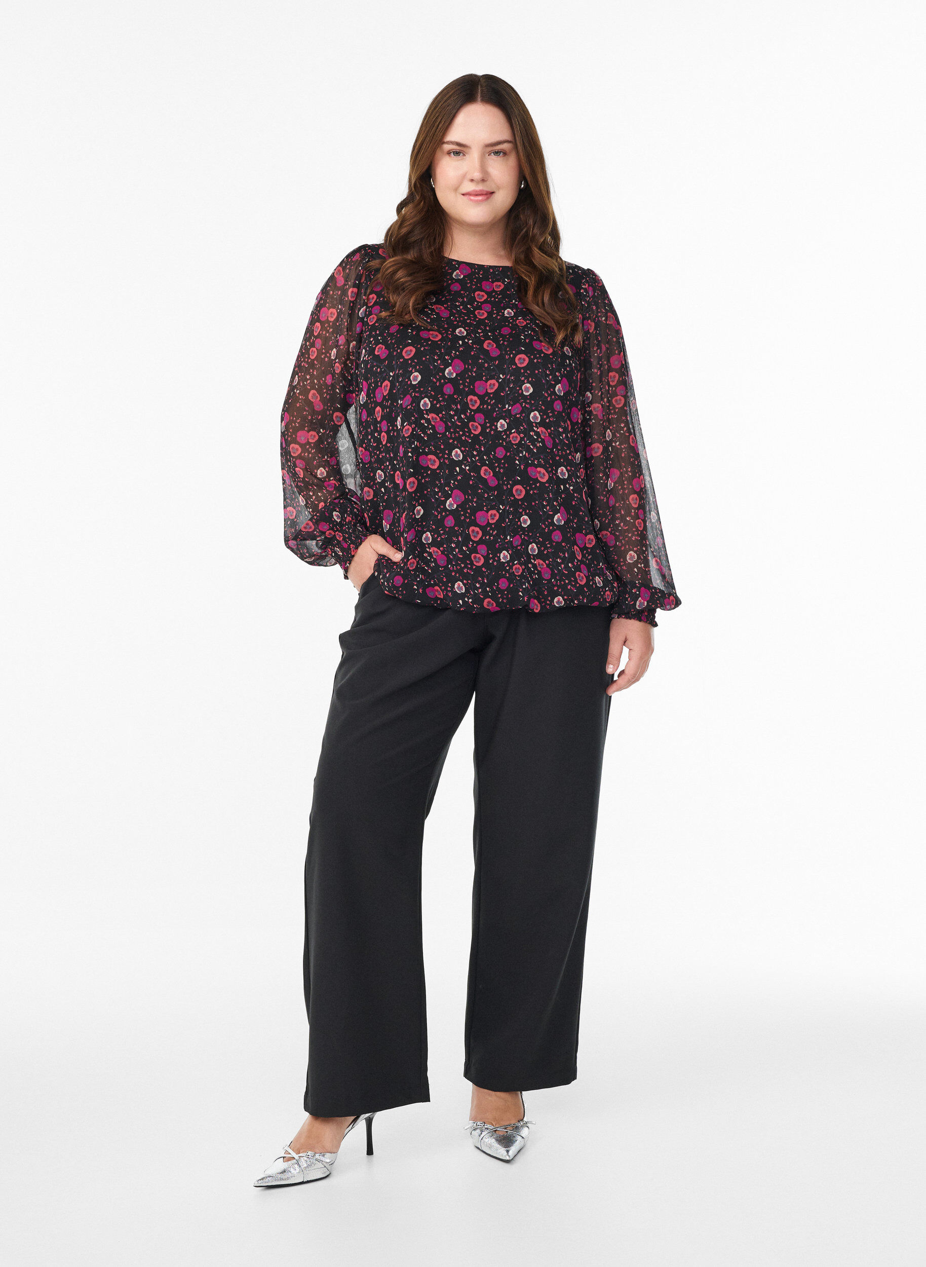 ZizziChiffon blouse met bloemenprint en sheer mouwen, Zwart, Model image number 1