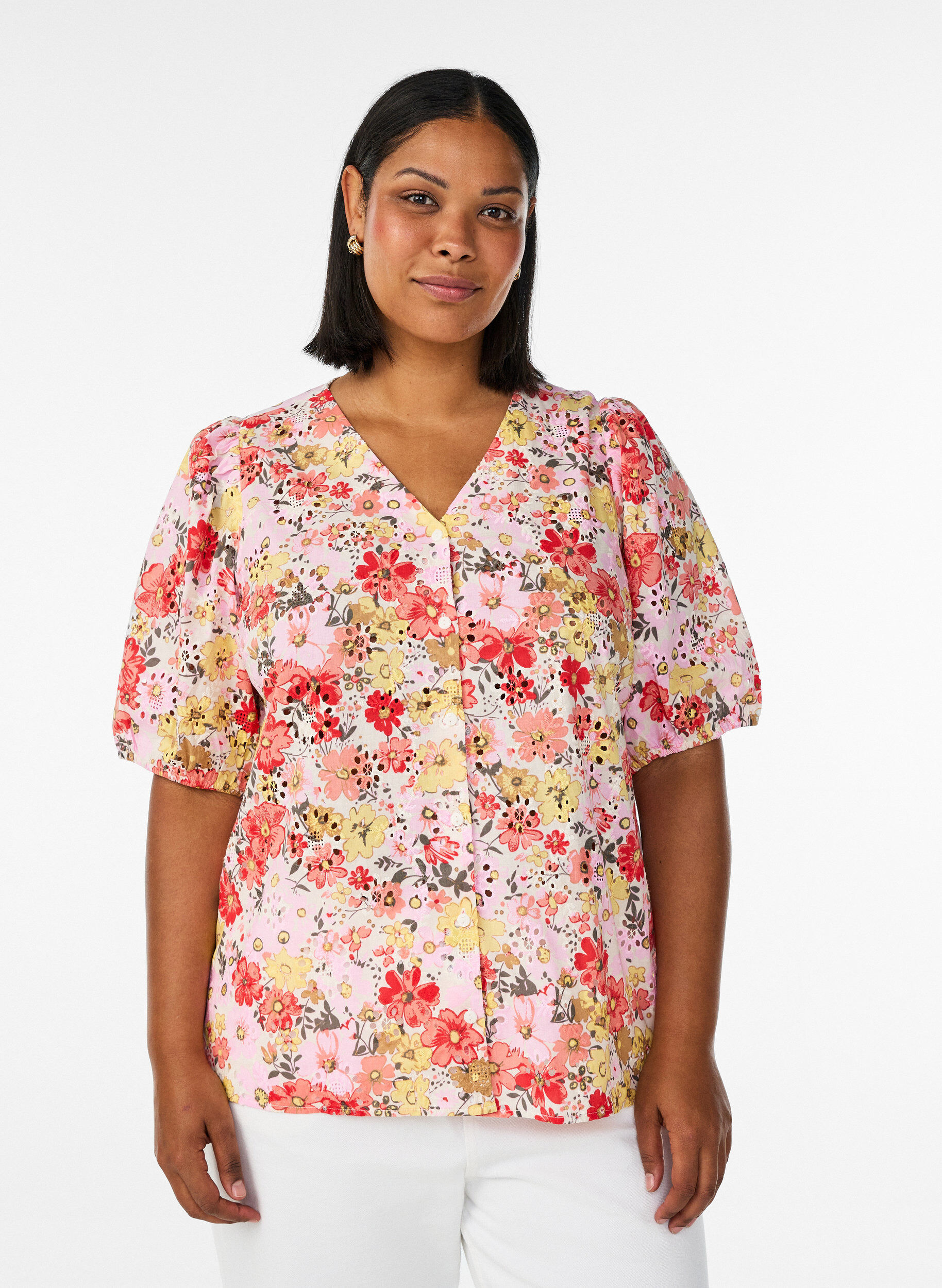 ZizziBloemenblouse met broderiegatwerk en V-hals, Roze, Model image number 0
