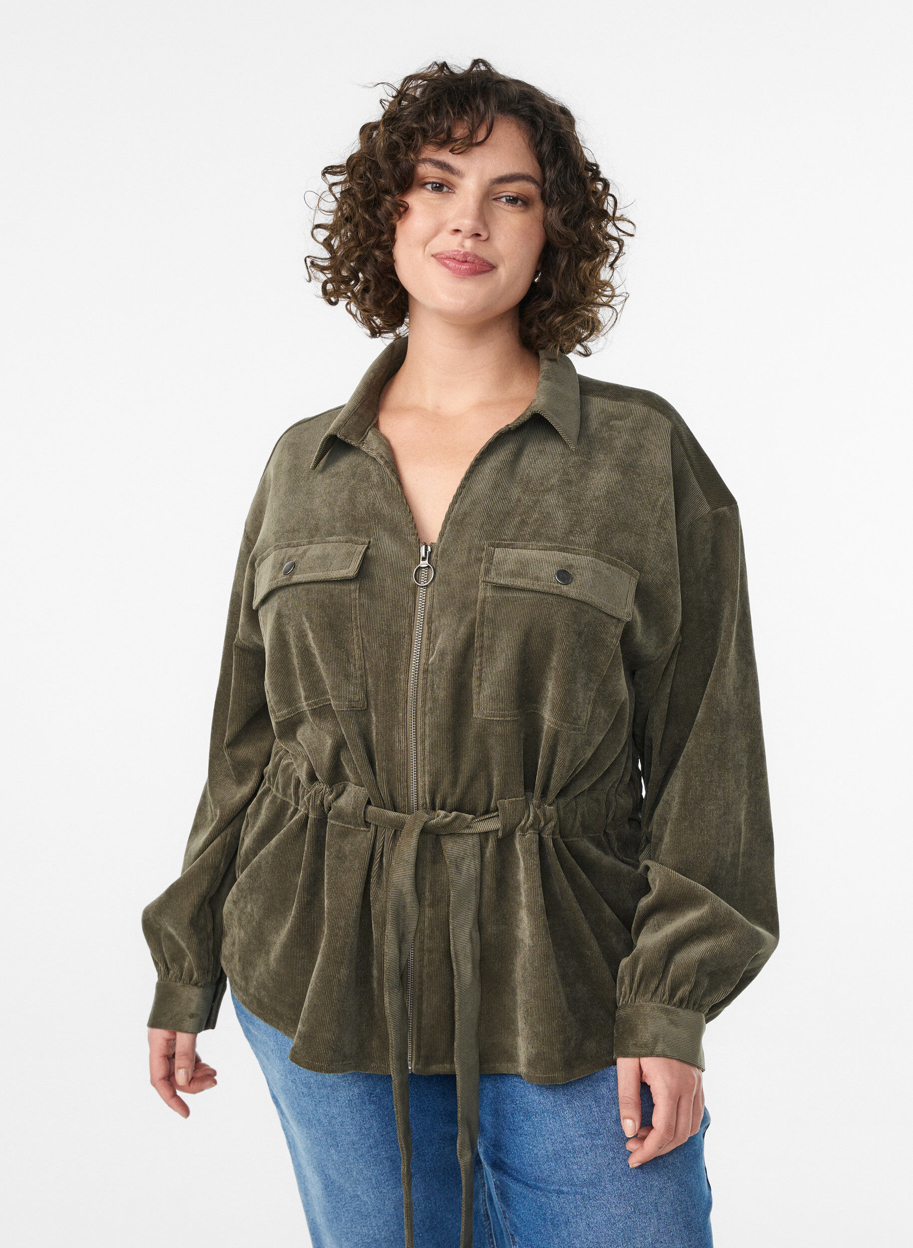 Corduroy shacket met strikceintuur en zakken, Groen, Model