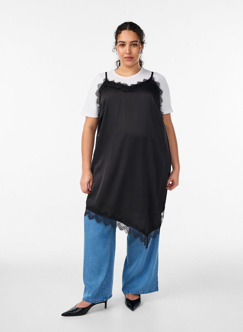 Satinlook jurk met kanten afwerking, Zwart, Model image number 0