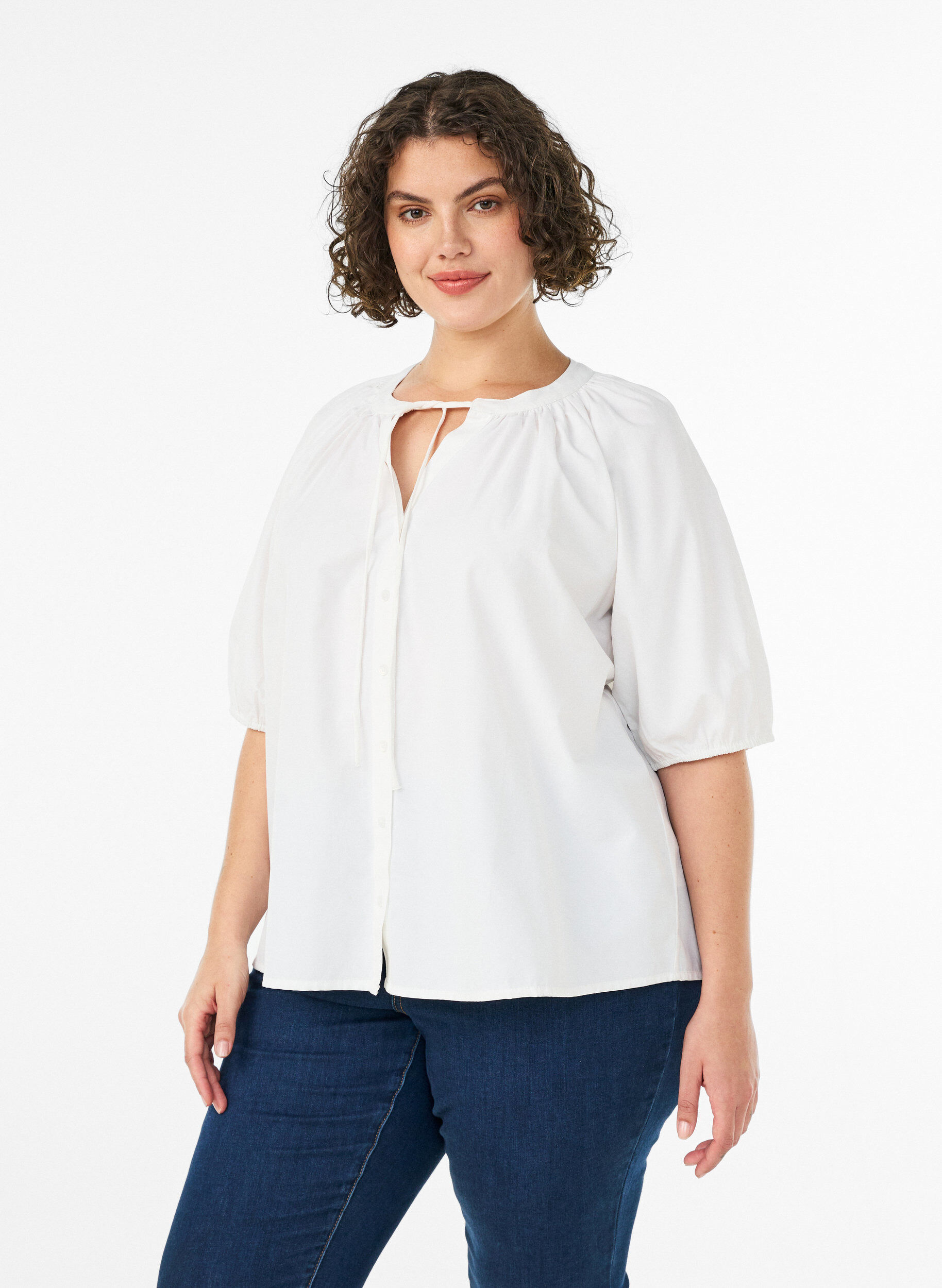 ZizziOverhemdblouse met knoopsluiting en strikceintuur, Wit, Model image number 0
