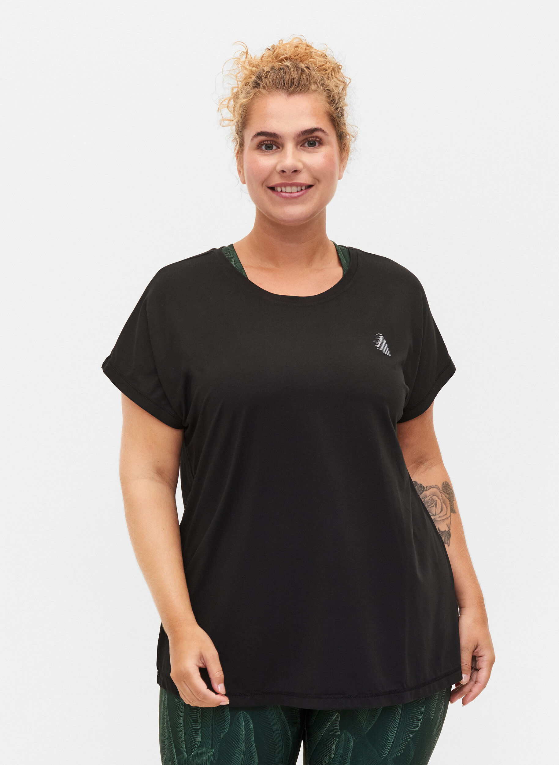 Zizzi Trainings T-shirt met korte mouwen, Zwart, Model image number 0