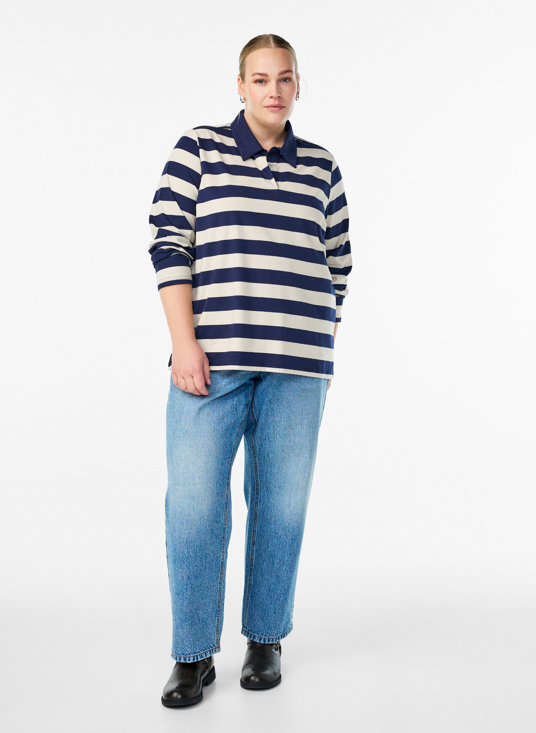 Zizzi Poloshirt met lange mouwen en brede strepen, Blauw, Model image number 1